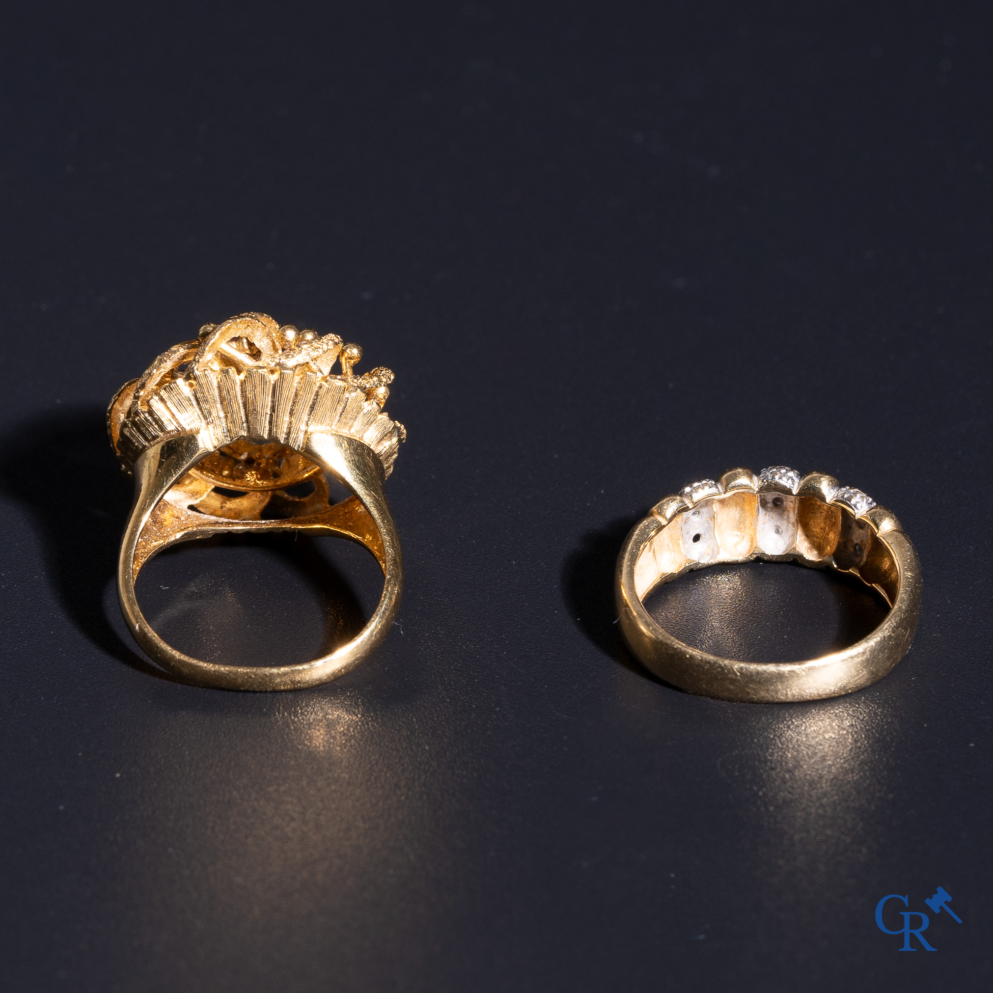 Juwelen: 2 ringen in goud 18K (750°/00).