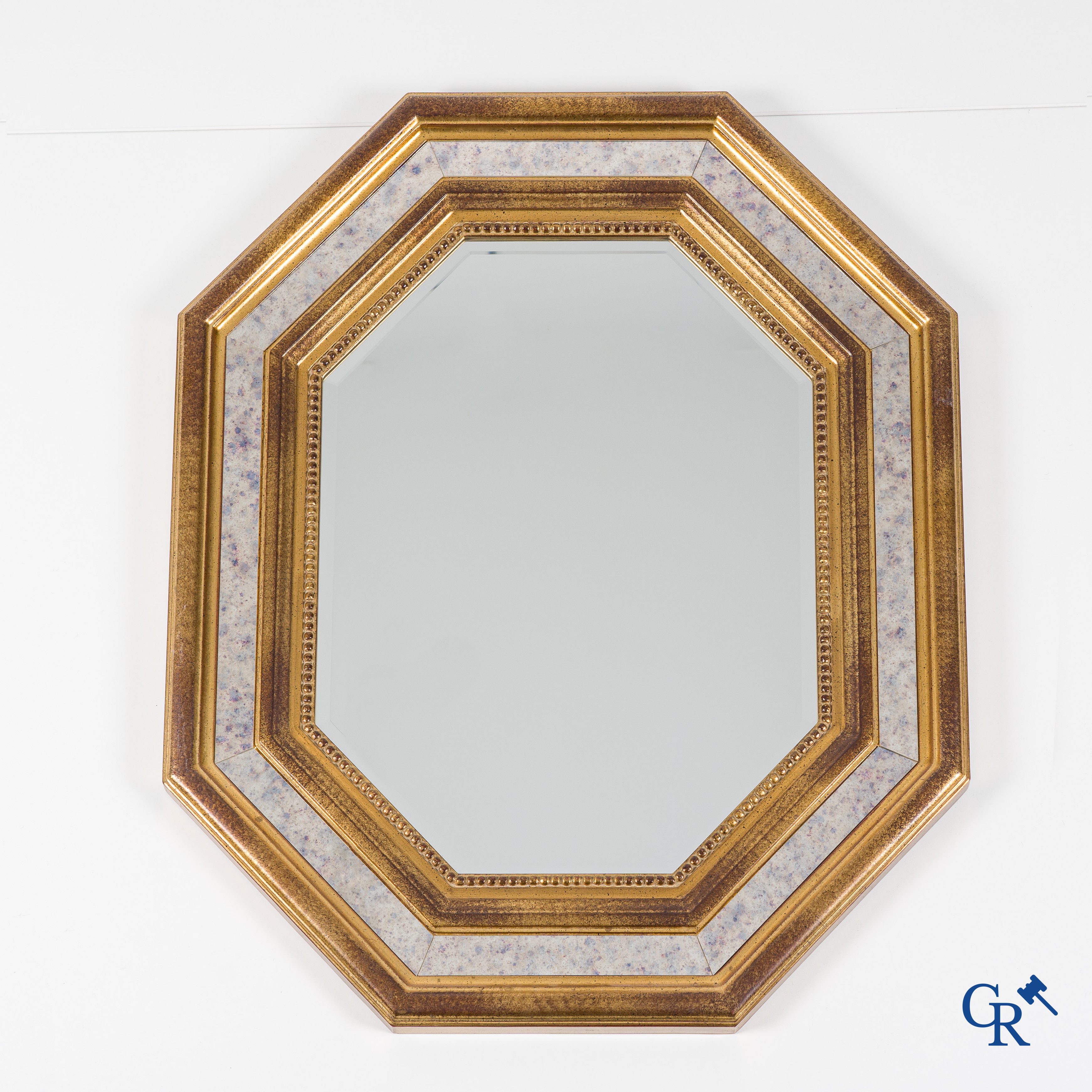 Deknudt, gilded wooden mirror circa 1980.