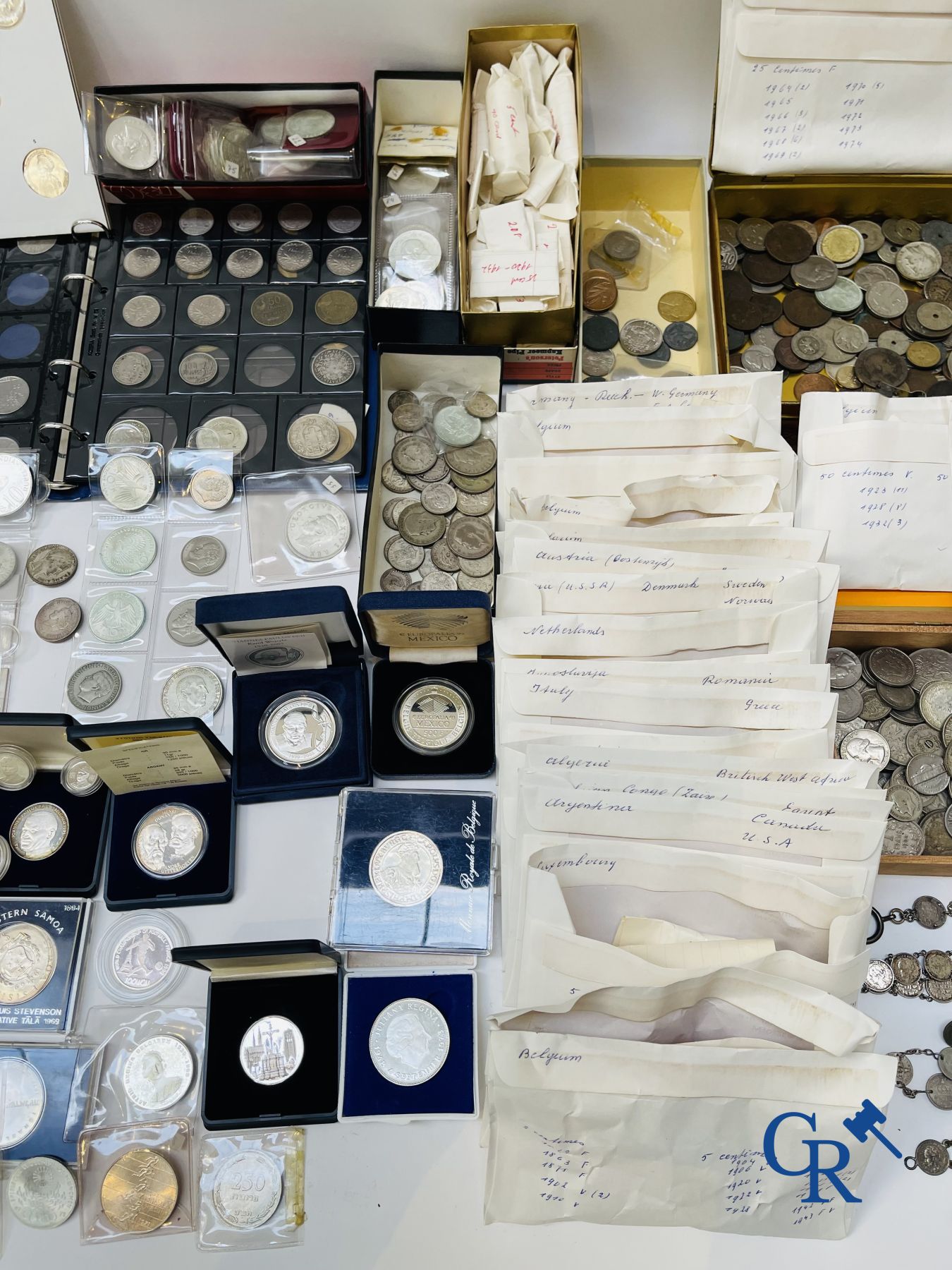 Coins: Large lot of various coins in silver, copper and nickel.