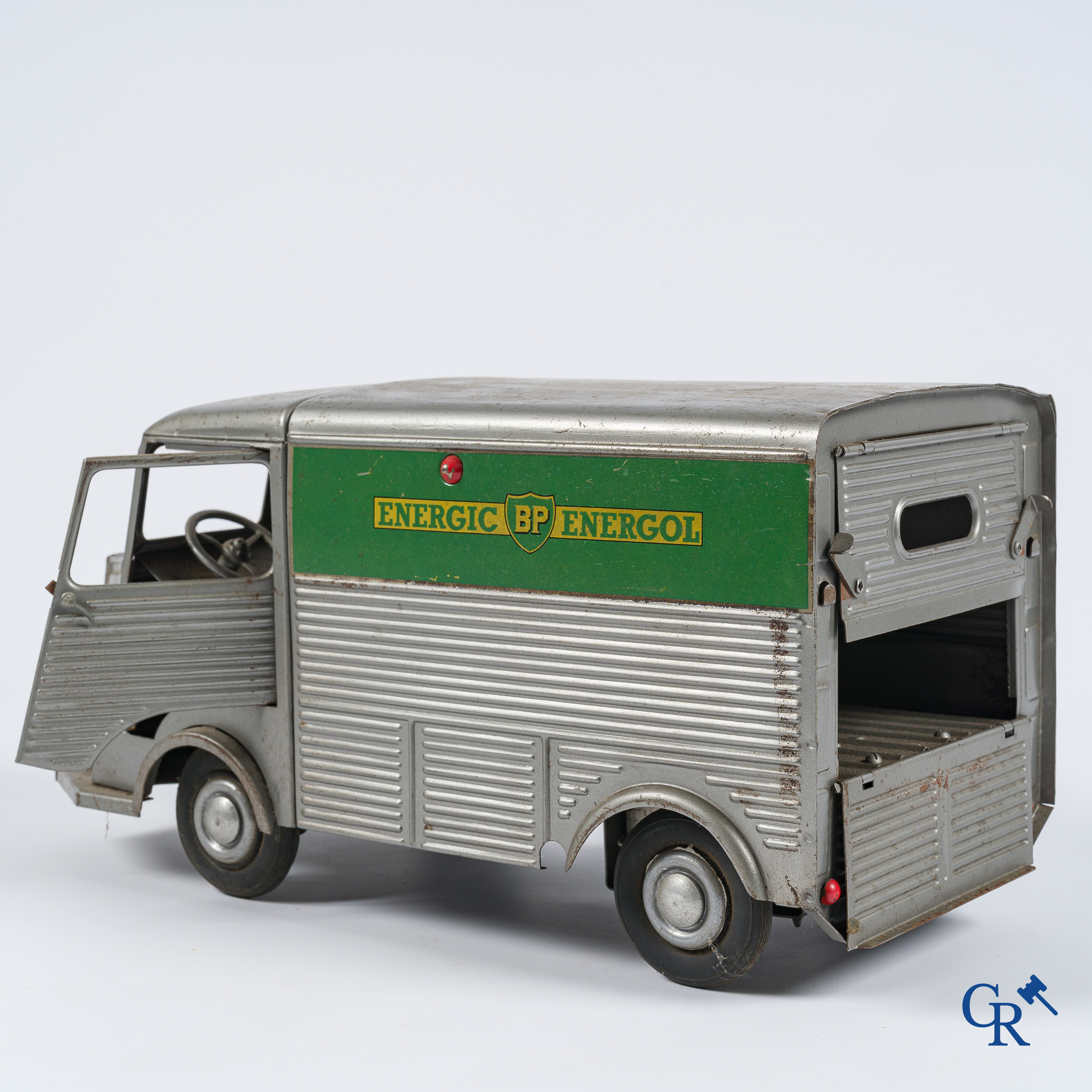 JRD, Made in France. Citroën Type H in grijs gelakt metaal met publiciteit voor Energic BP Energol. Jaren '50.
