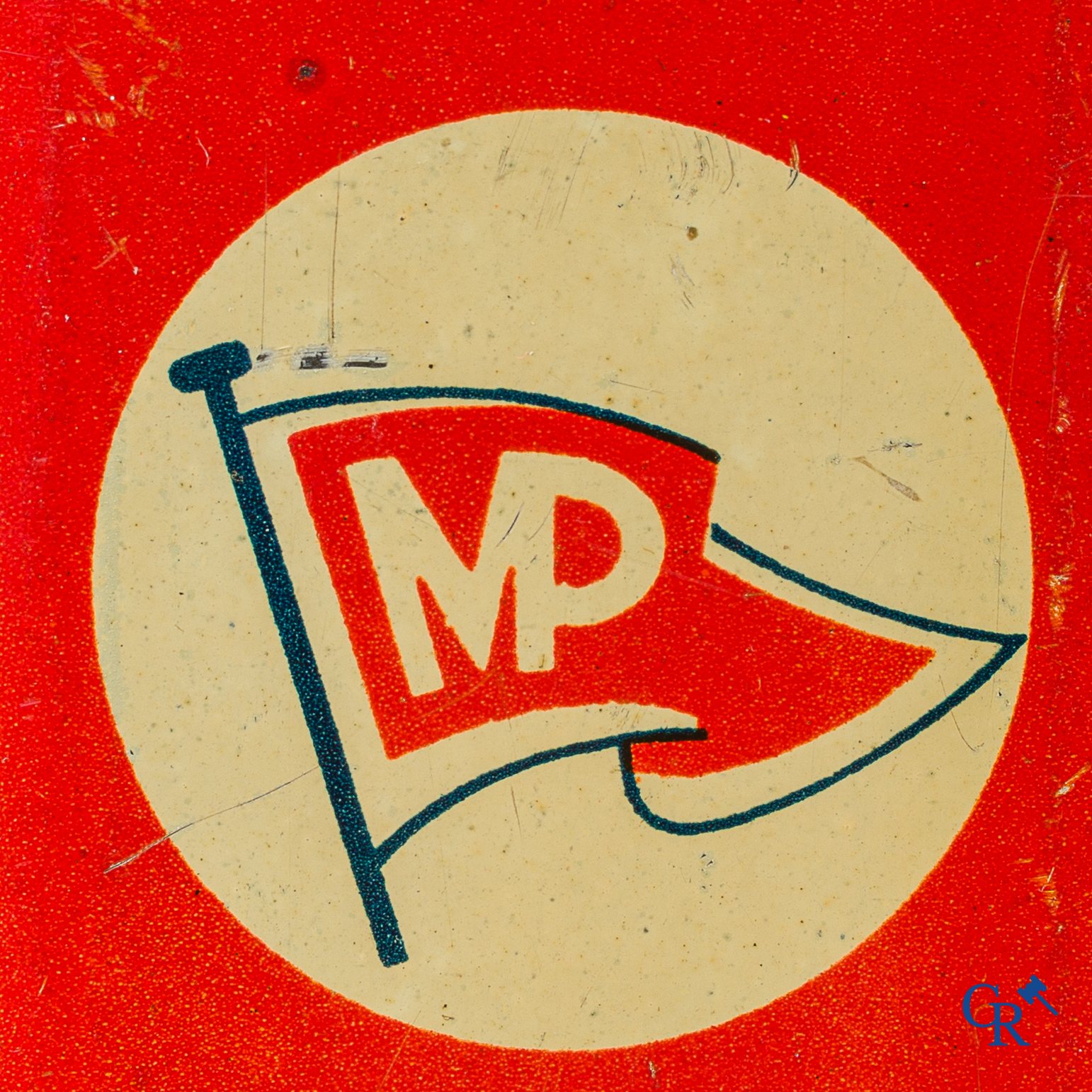 Automobilia. 2 olieblikken. Toneline en een zeldzaam olieblik Carterine. Circa 1940-1950.