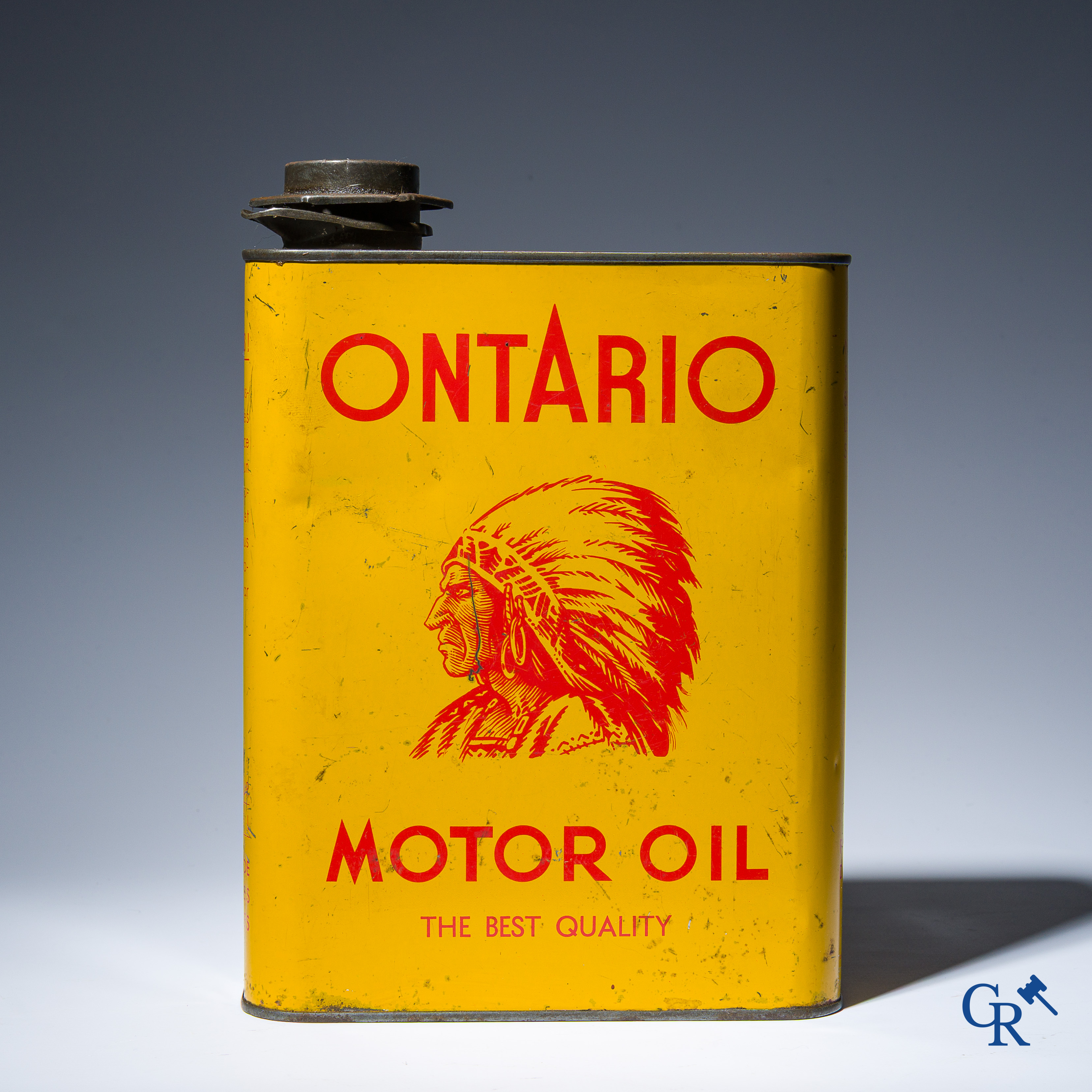 Automobilia. Ontario, Motor Oil, The best Quality. Olieblik met voorsteling van een Indiaans opperhoofd.