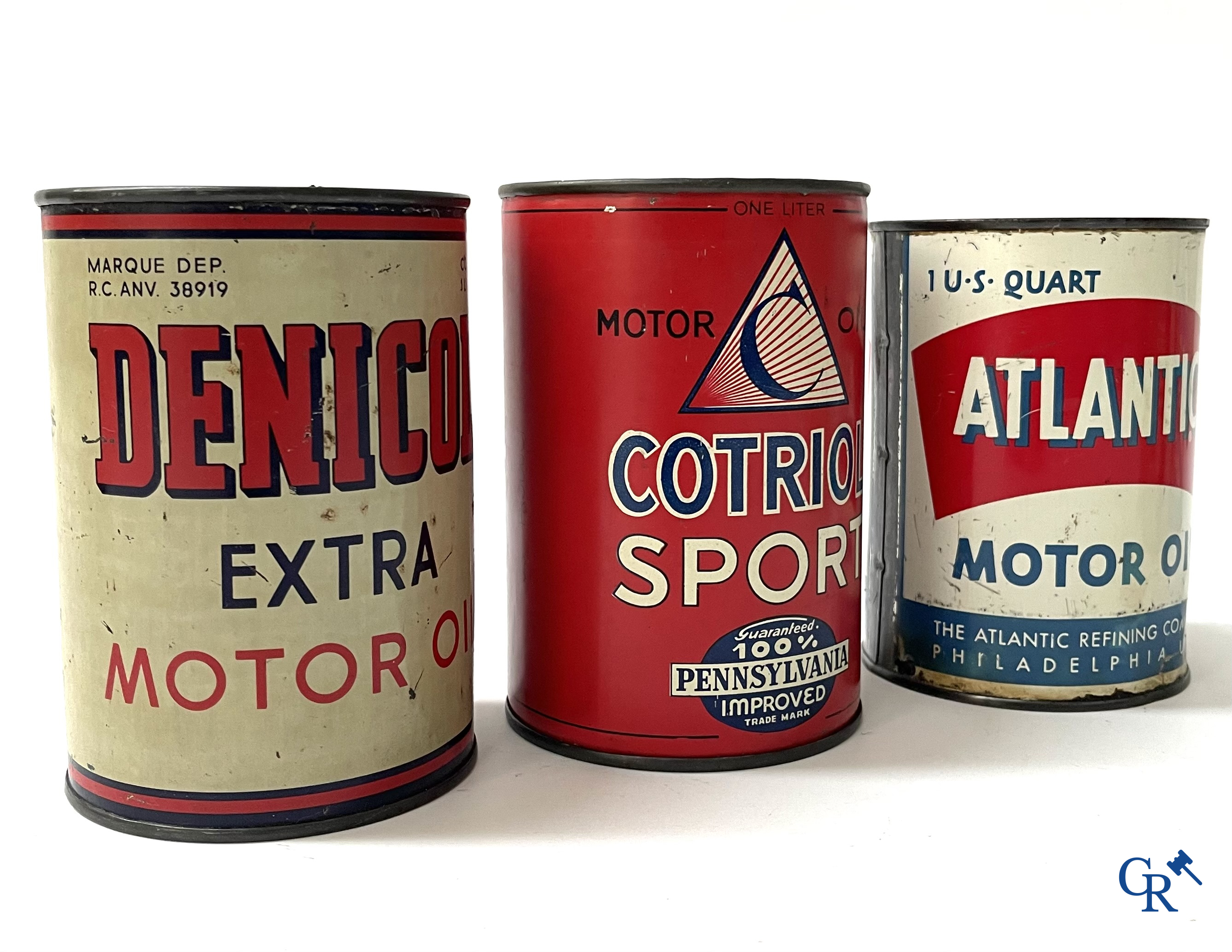 Automobilia. 8 Olieblikken. Atlantic, Cotriol Sport, Denicol, Gulf, Neveol Trading, Yacco, RBP. Jaren '40-'50.