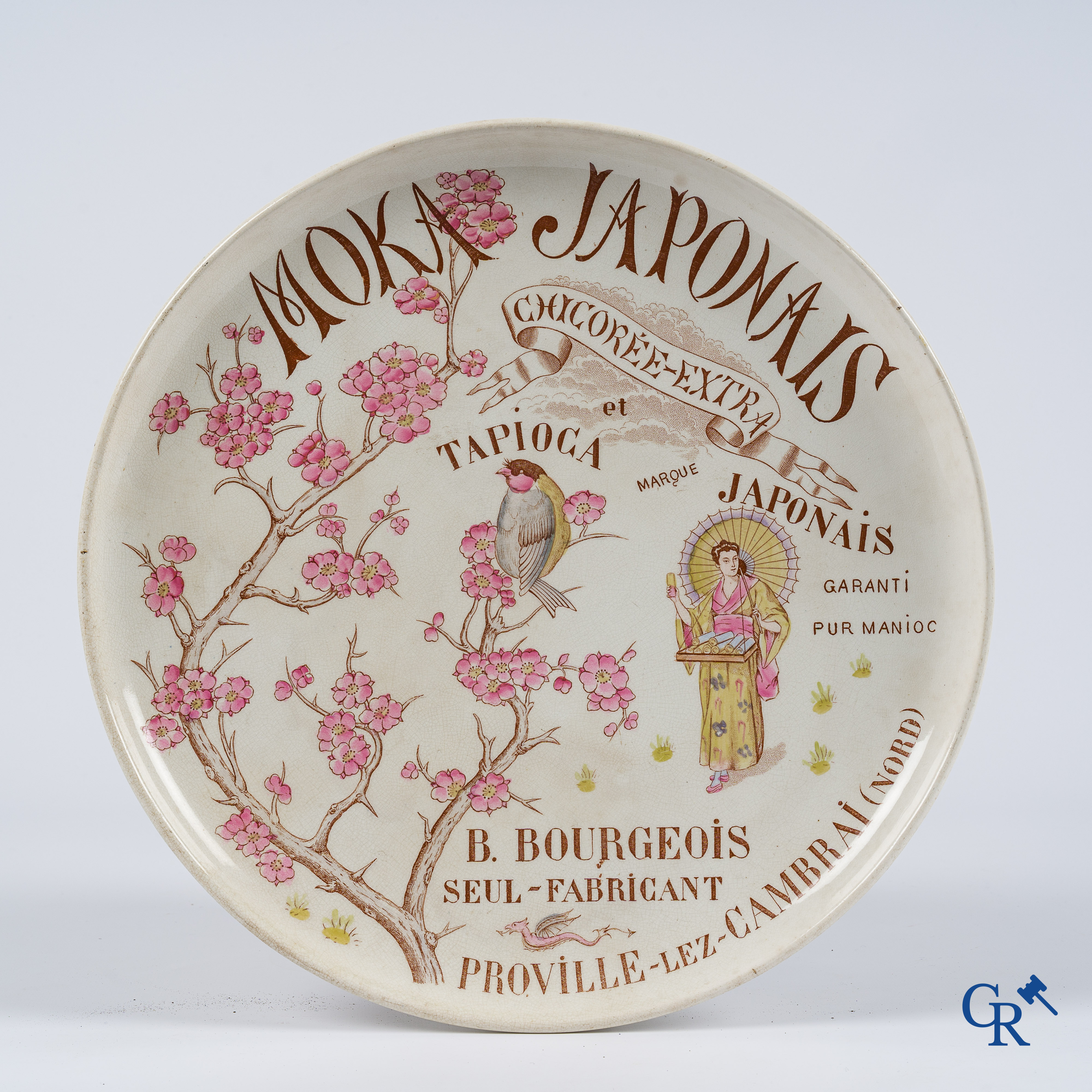 Groot publiciteitsbord in faience voor Moka & Tapioca Japonais. B. Bourgeois à Proville-Lez-Cambrai. Circa 1910.