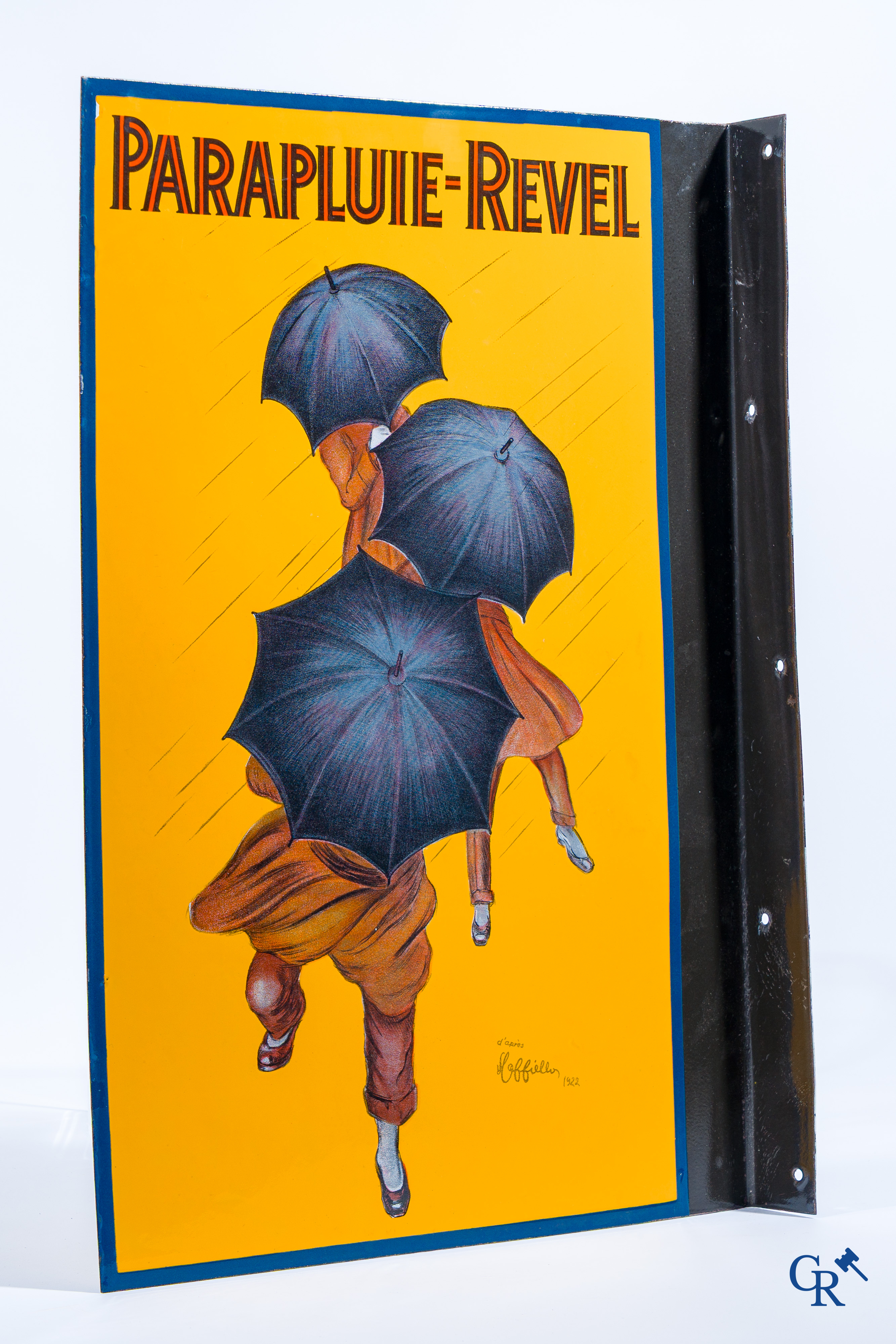 Parapluie-Revel. Dubbelzijdig geëmailleerd uithangbord. Ontwerp van Leonetto Cappiello. Jaren '20.