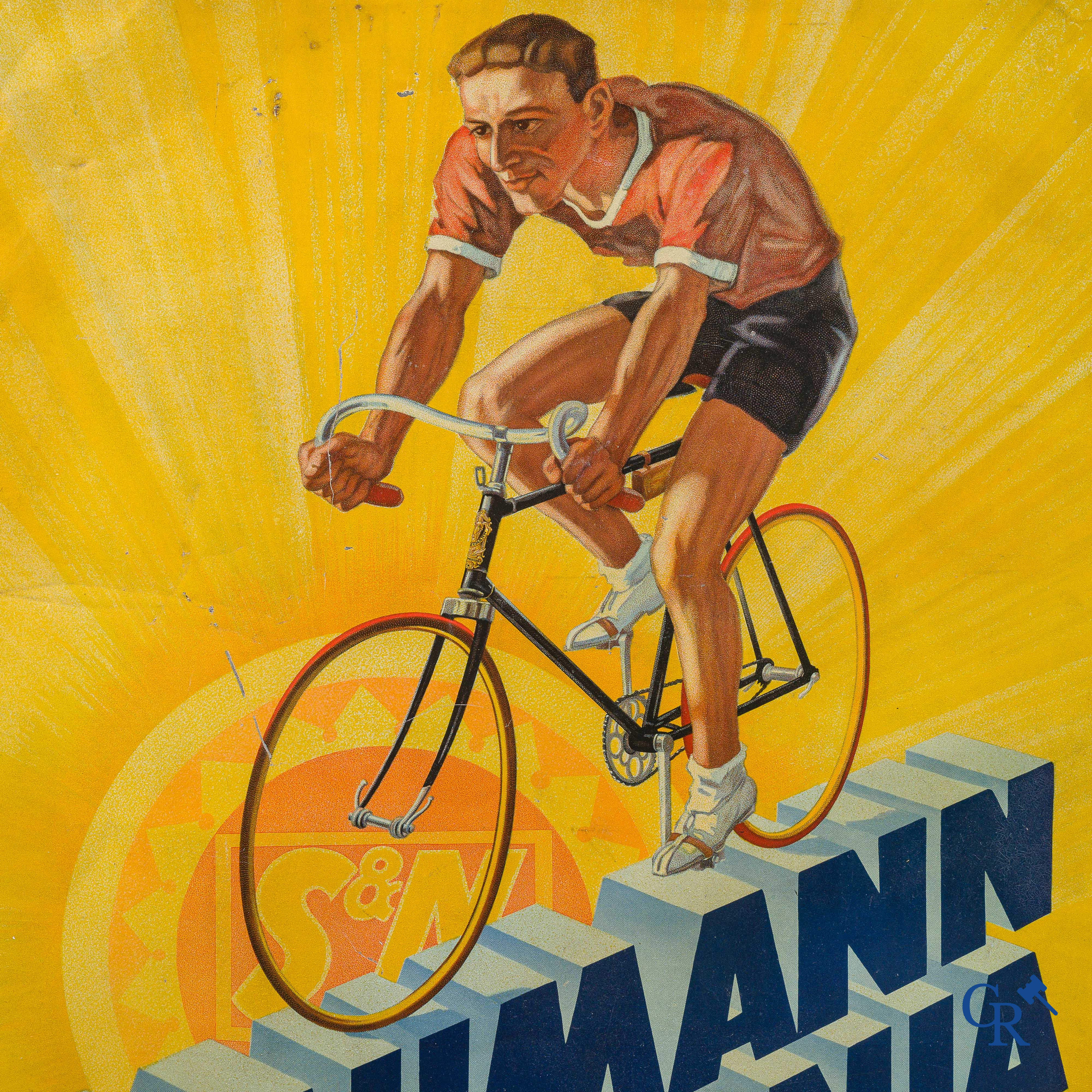 Seidel & Naumann Dresden. Een groot publiciteits bord in bedrukt metaal voor koersfietsen Naumann Germania. Jaren '30.