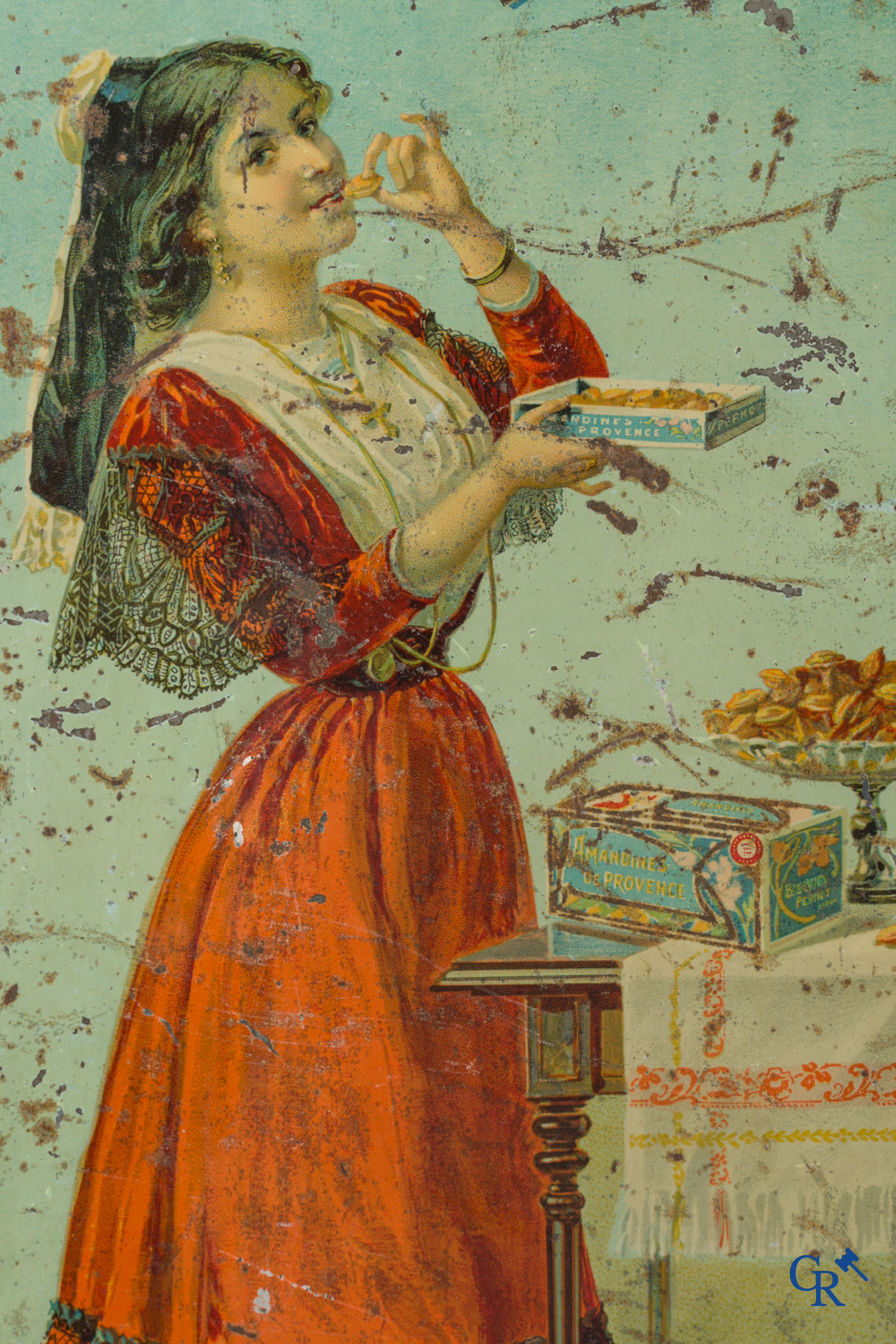 Amandines de Provence. Biscuits Pernot, dessert exquis. Zeldzame publiciteit in beschilderd blik. Circa 1910.