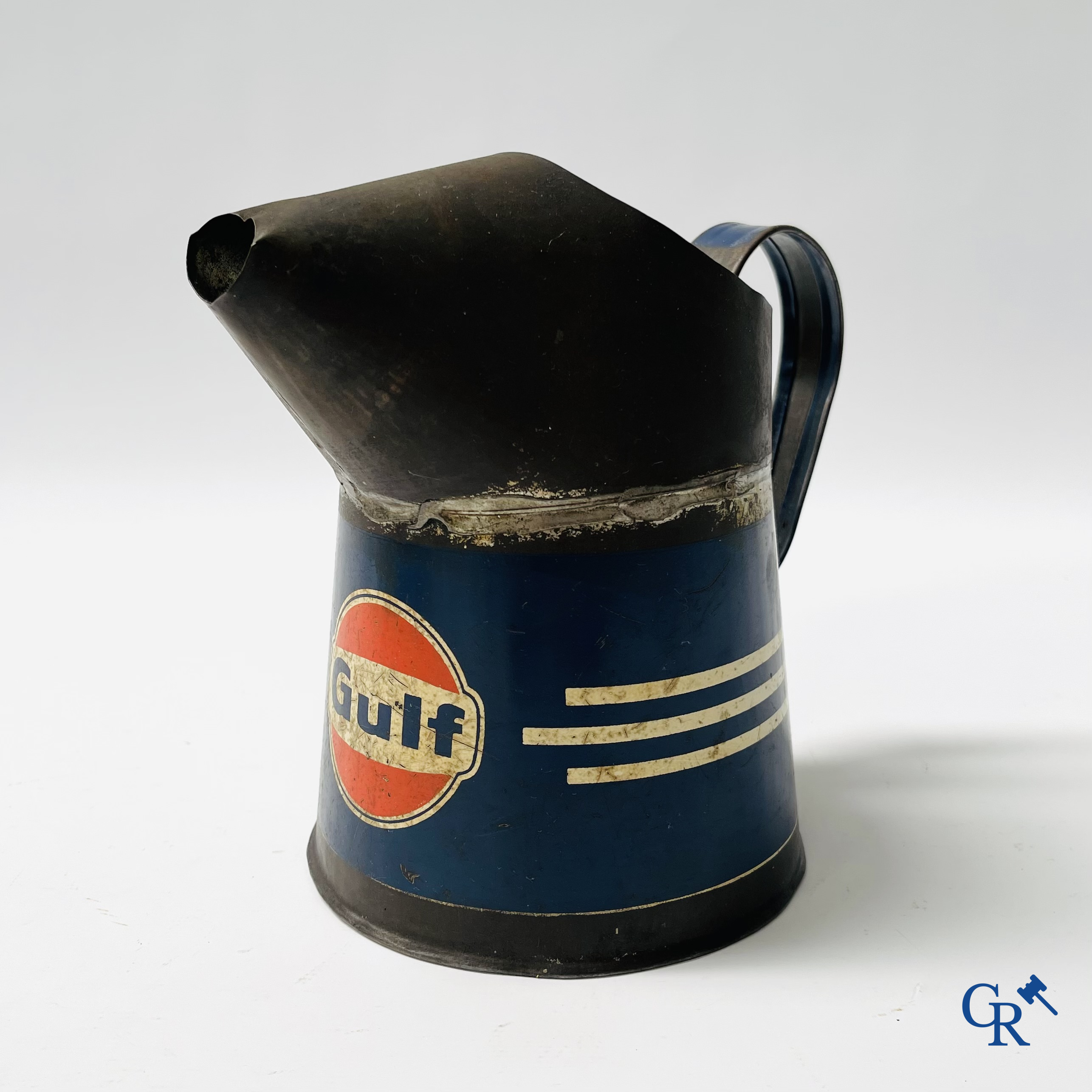 Automobilia. Gulf. Oliekan of schenkkan voor motorolie van Gulf. Jaren '40.