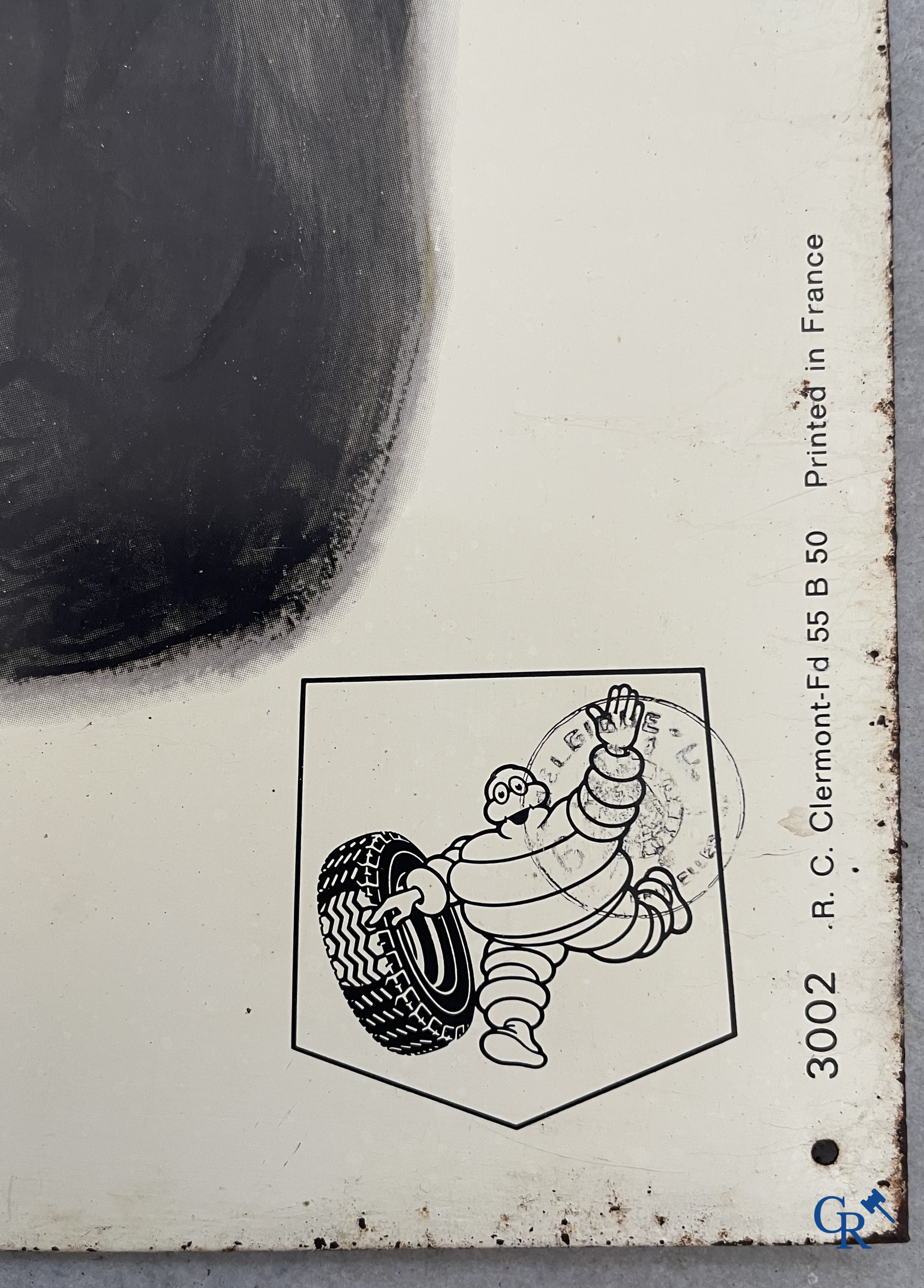 Michelin, Clermont Ferrand. Een reeks van 4 blikken publiciteitsborden voor Michelin banden.