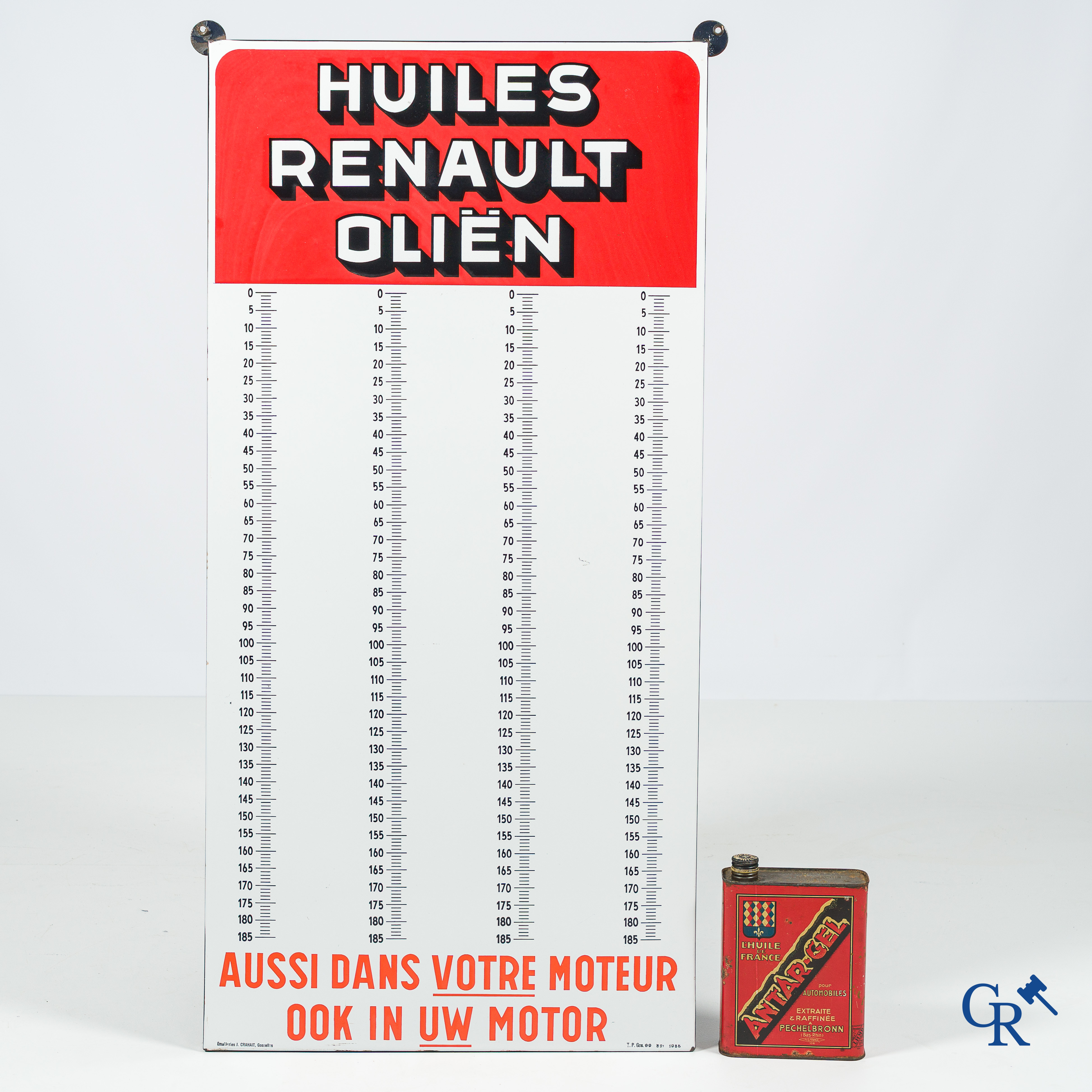 Renault Oliën. Reclamebord in emaille voor het aangeven van het oliepeil. Emailleries Crahait, 1955.