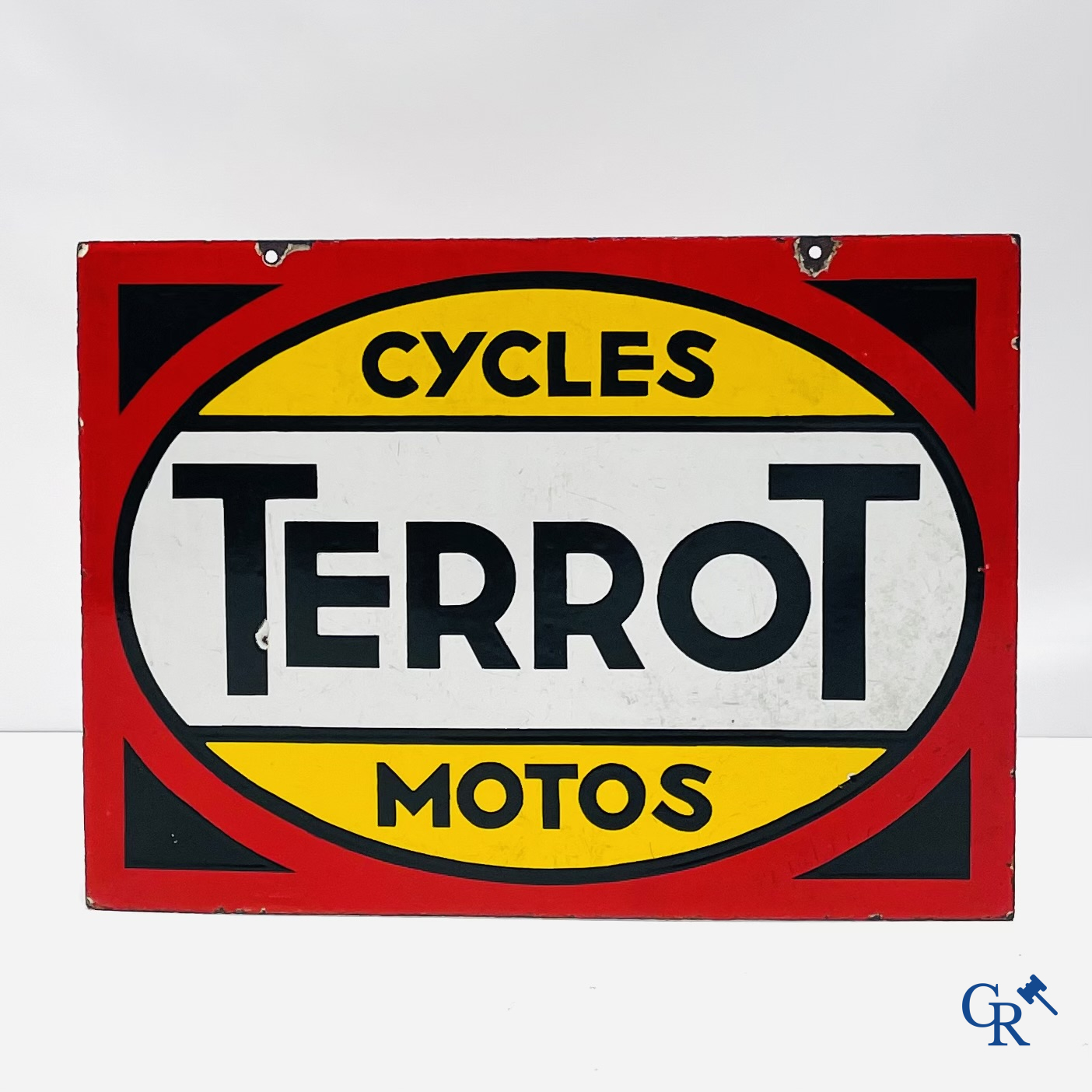 Terrot. Dubbelzijdig uithangbord voor fietsen en motorfietsen Terrot. Emaillerie Alsacienne. Jaren '20-'30.
