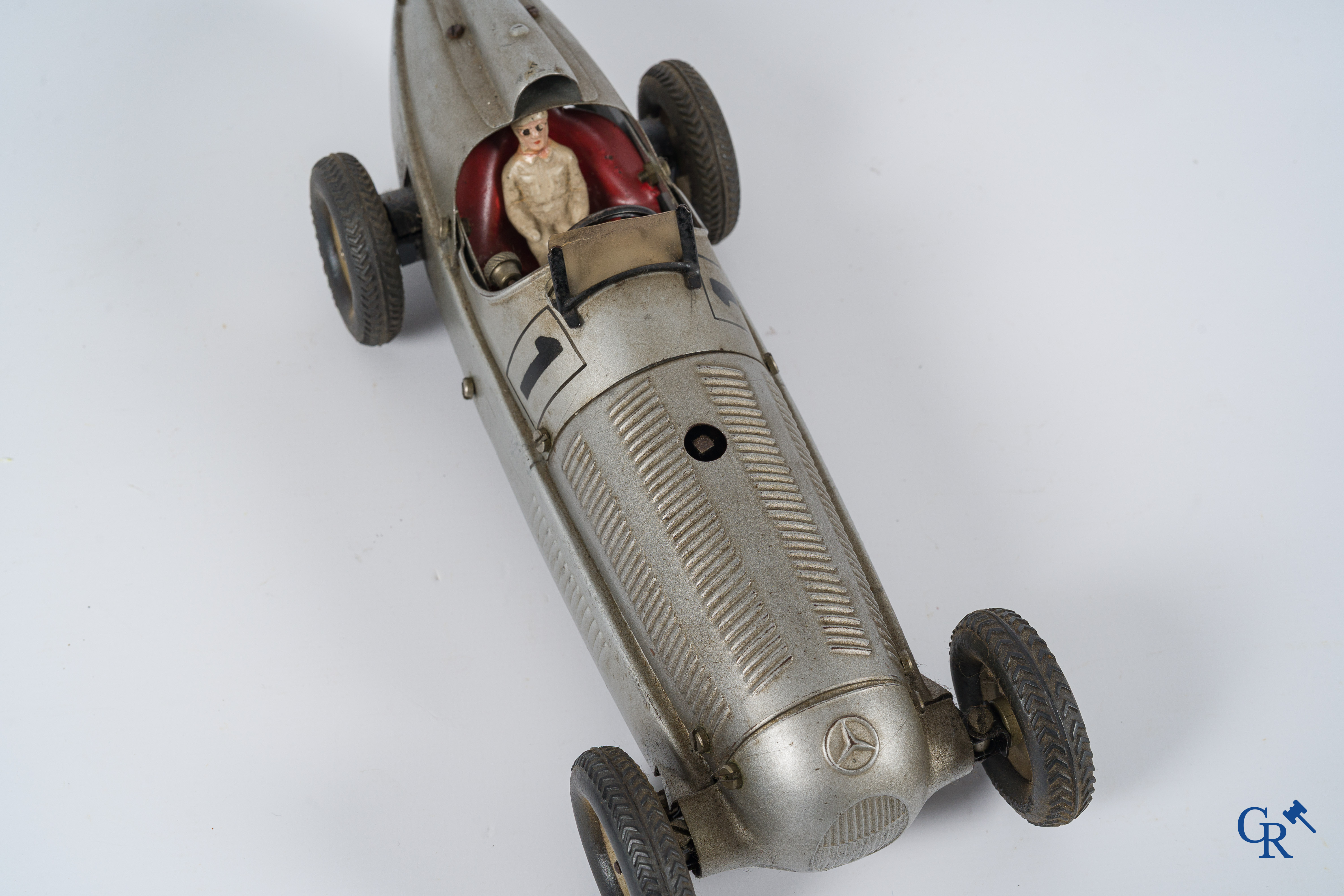 Oud speelgoed. Märklin, Mercedes-Benz racewagen. Metaal met opwindmechanisme. Jaren '30.