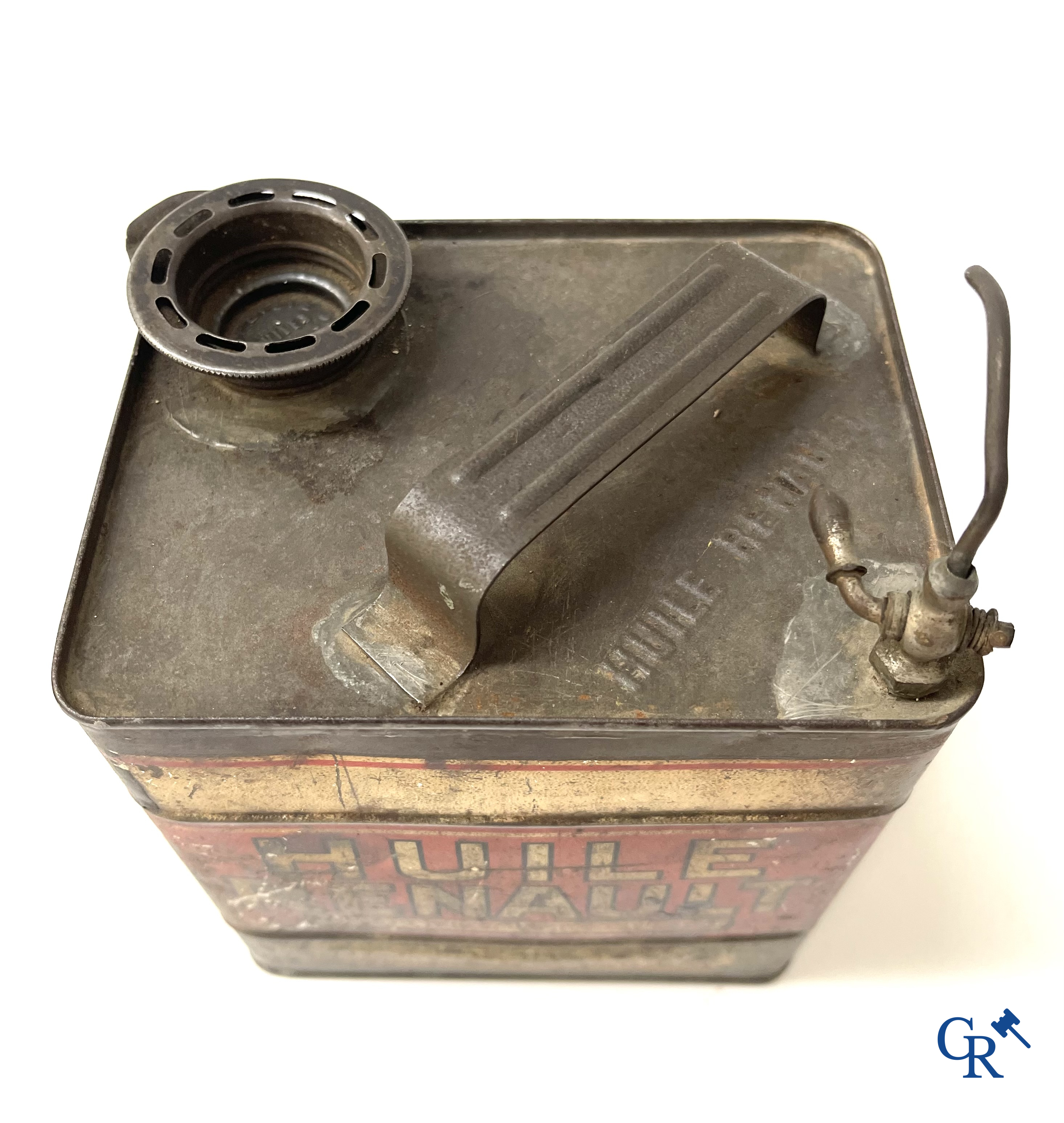 Automobilia. 3 vroege olieblikken voor motorolie. Huile Renault, Huile CIP Motrix, Huile Vitesse. Circa 1920.