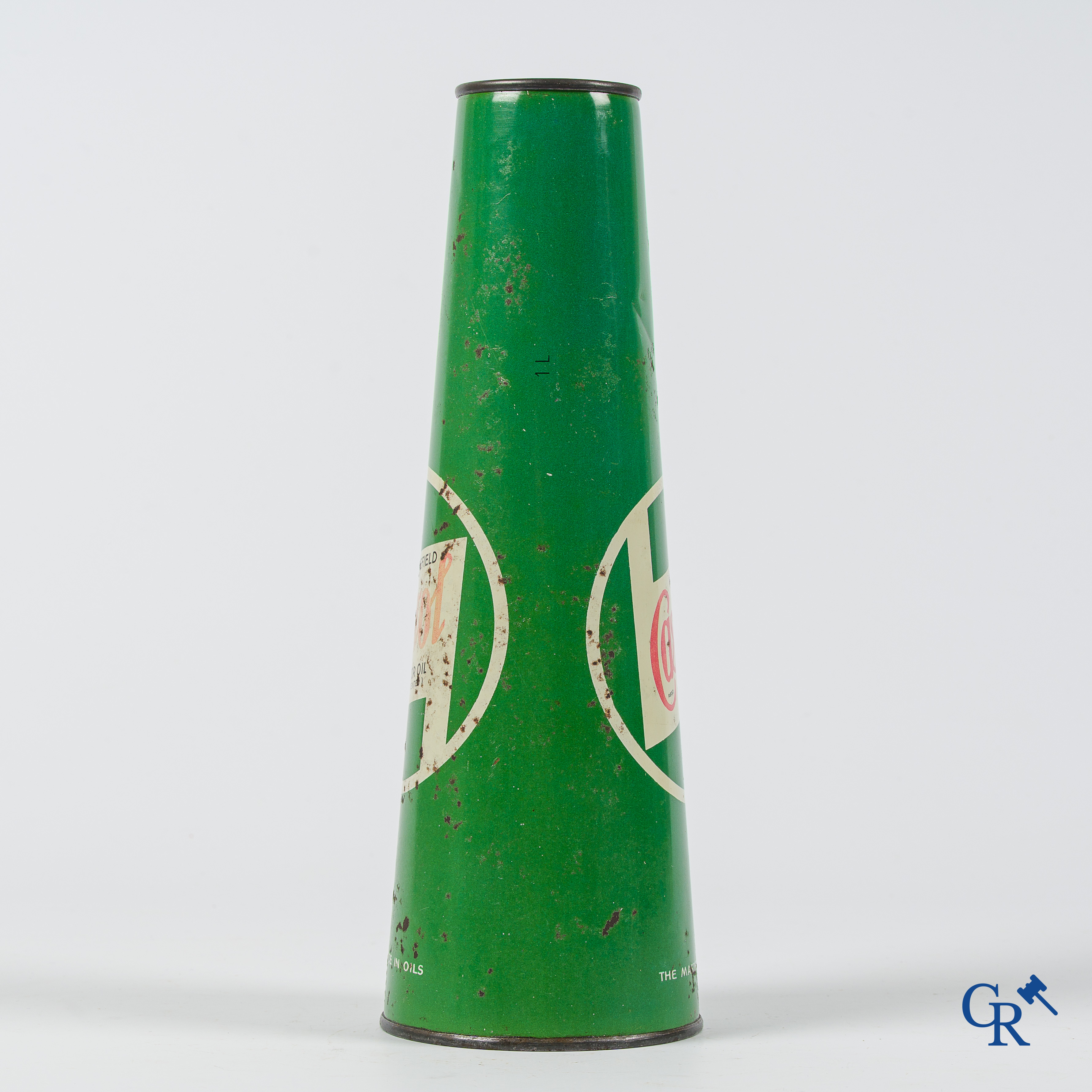Castrol Motor Oil. Conisch olieblik 1 Liter. The masterpiece in oils. Jaren '40.