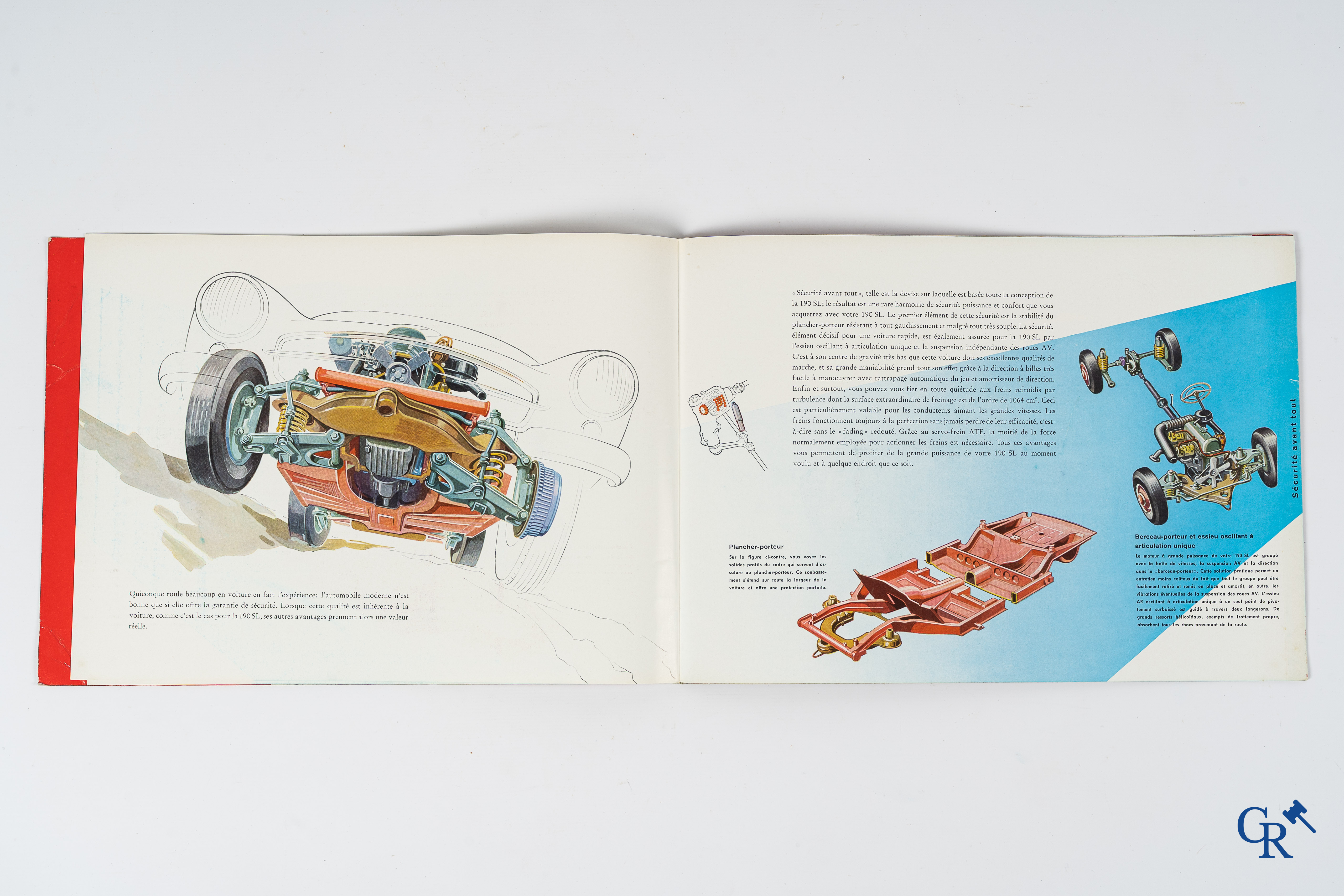 Automobilia. Mercedes Benz. Originele luxe publiciteitsfolder voor de 190SL Roadster en flyers voor de 300SL.