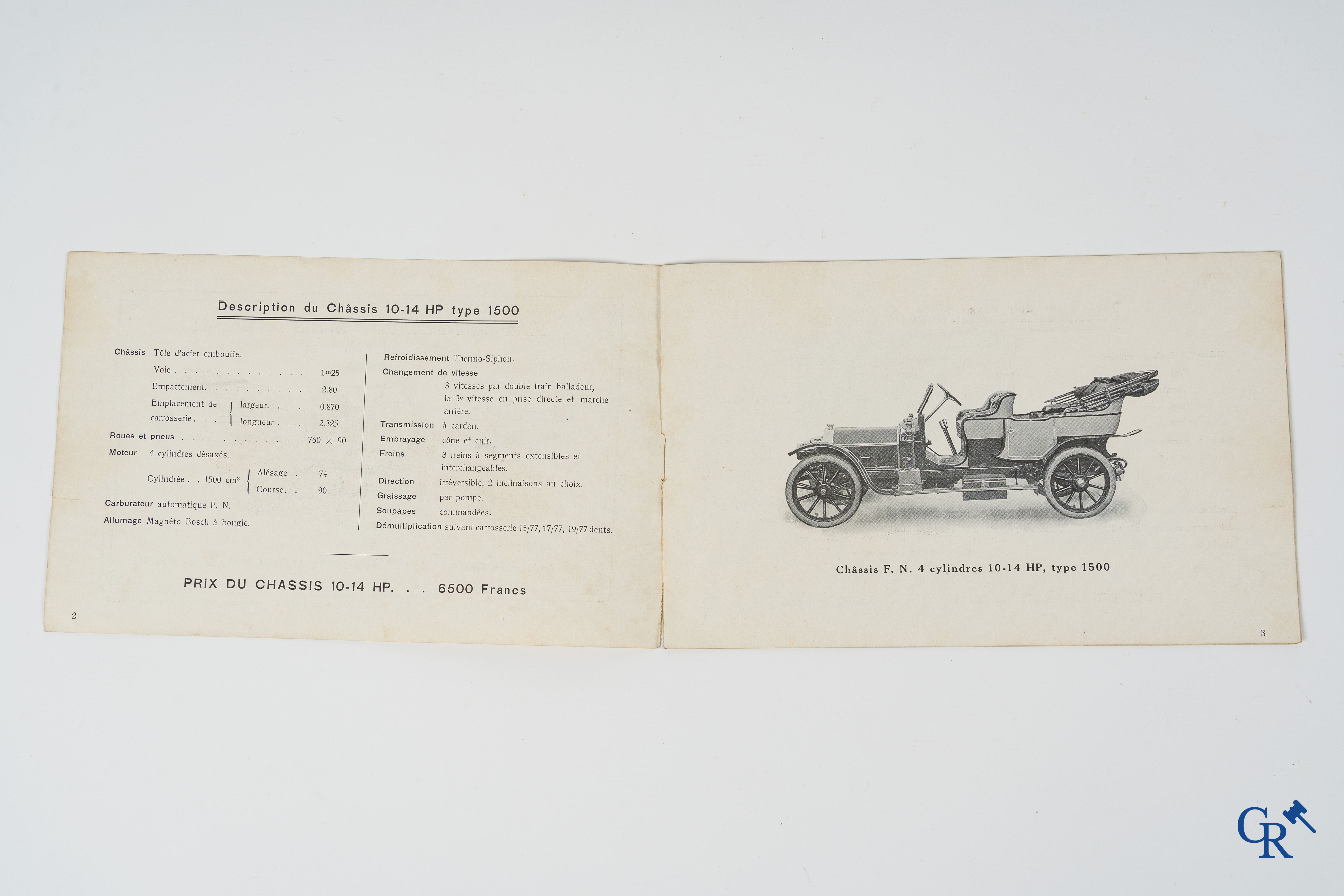 FN. Fabrique Nationale, Publiciteitsfolder voor fietsen, motorfietsen en auto's van F.N. Circa 1910.