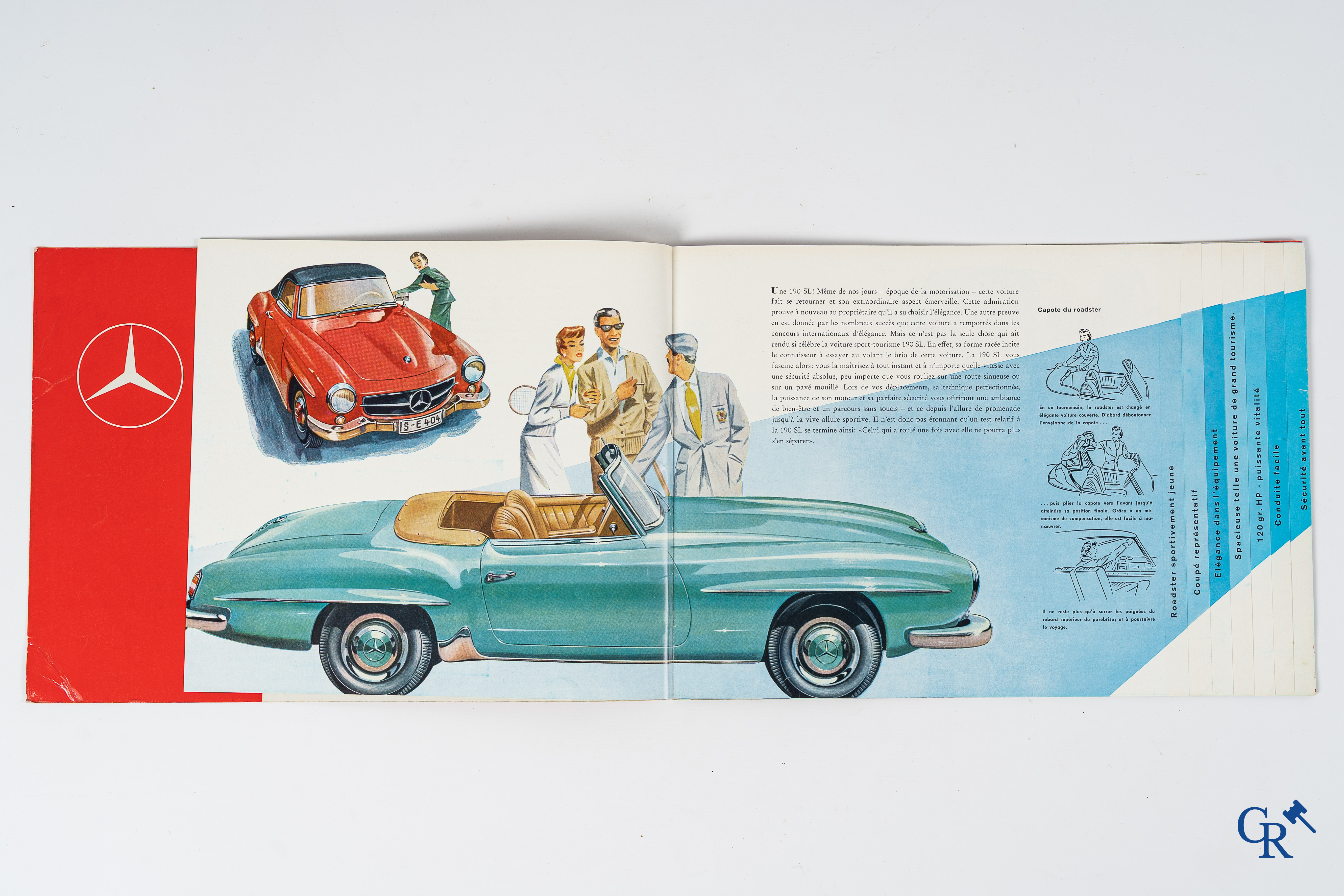 Automobilia. Mercedes Benz. Originele luxe publiciteitsfolder voor de 190SL Roadster en flyers voor de 300SL.