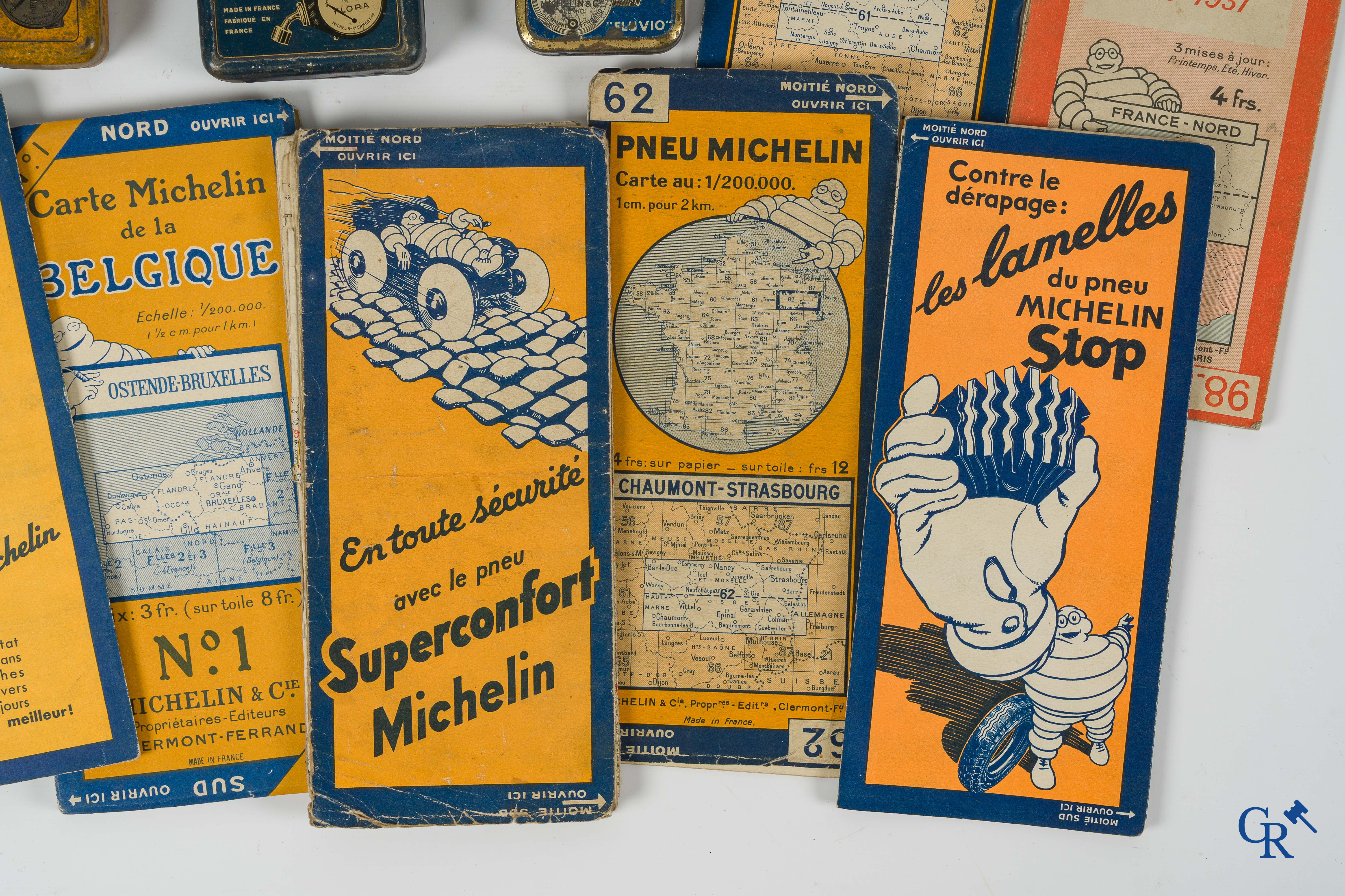 Michelin. Automobilia. Interessant lot met Michelin objecten. Jaren 1920-1930 en later.
