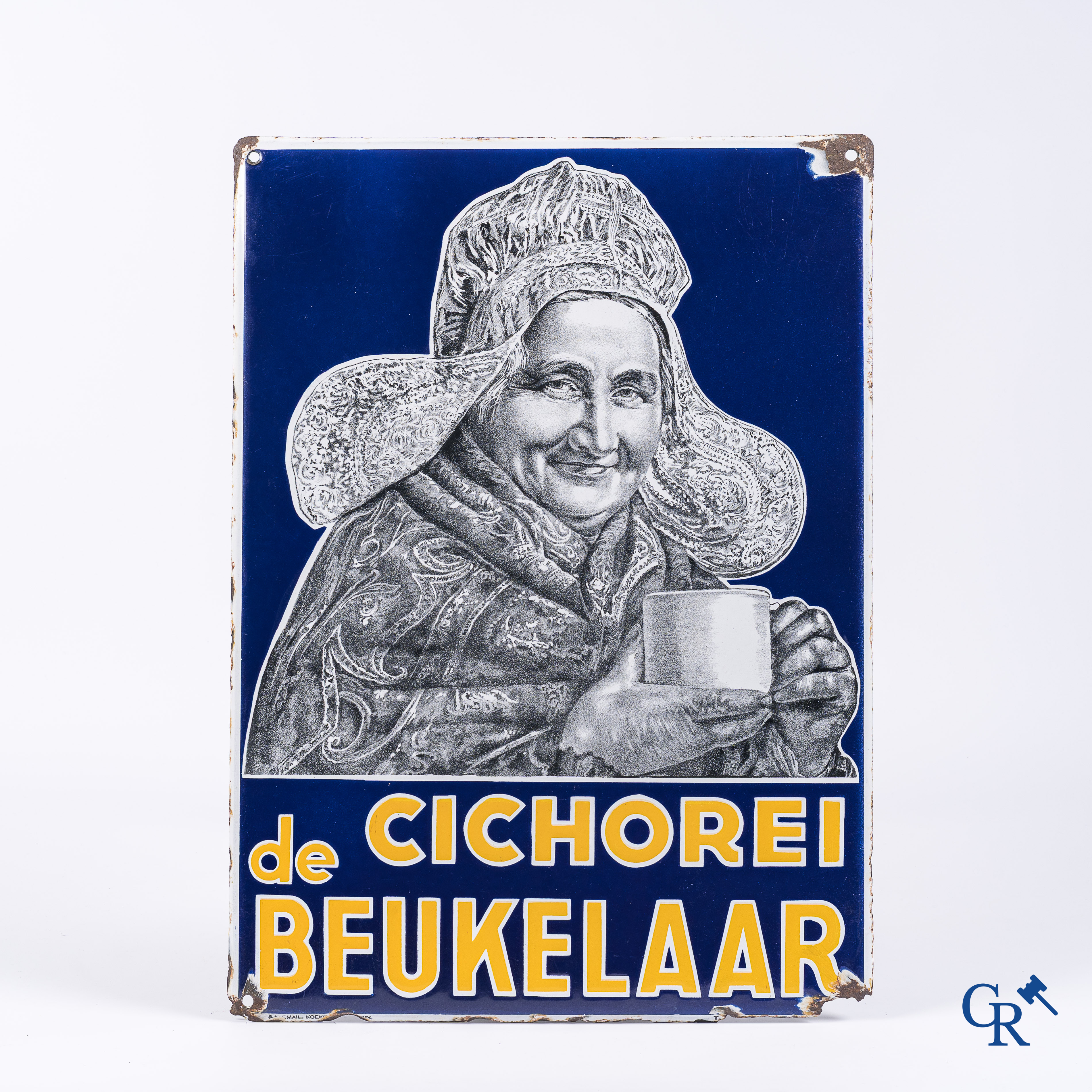 Cichorei De Beukelaar. Emaille reclamebord met donkerblauwe achtergrond. S.A. emaillerie Koekelberg. Jaren '30.