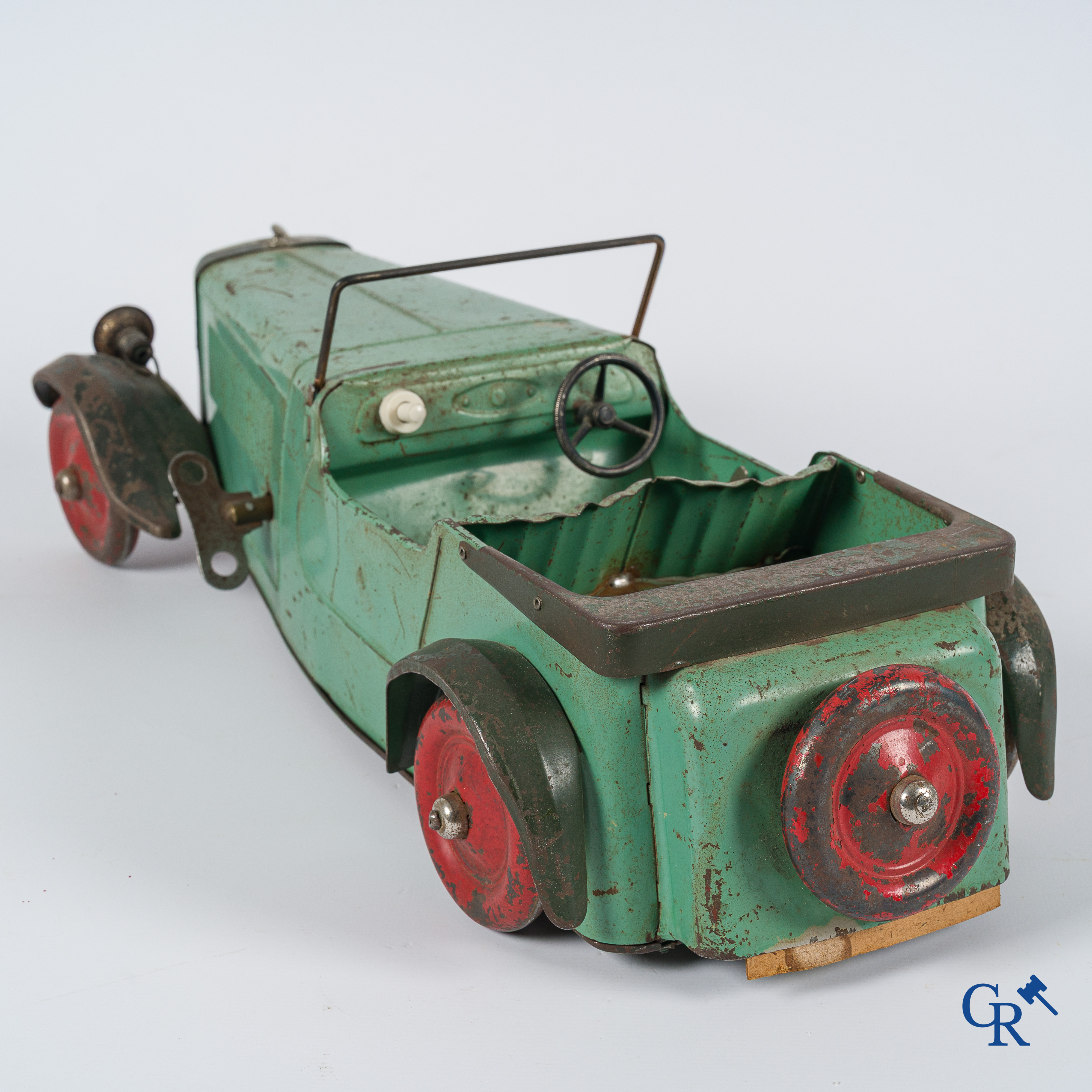 Oud speelgoed. Tri-ang Magic Sports car. MT4. Metaal met opwindmechanisme. Jaren '30.
