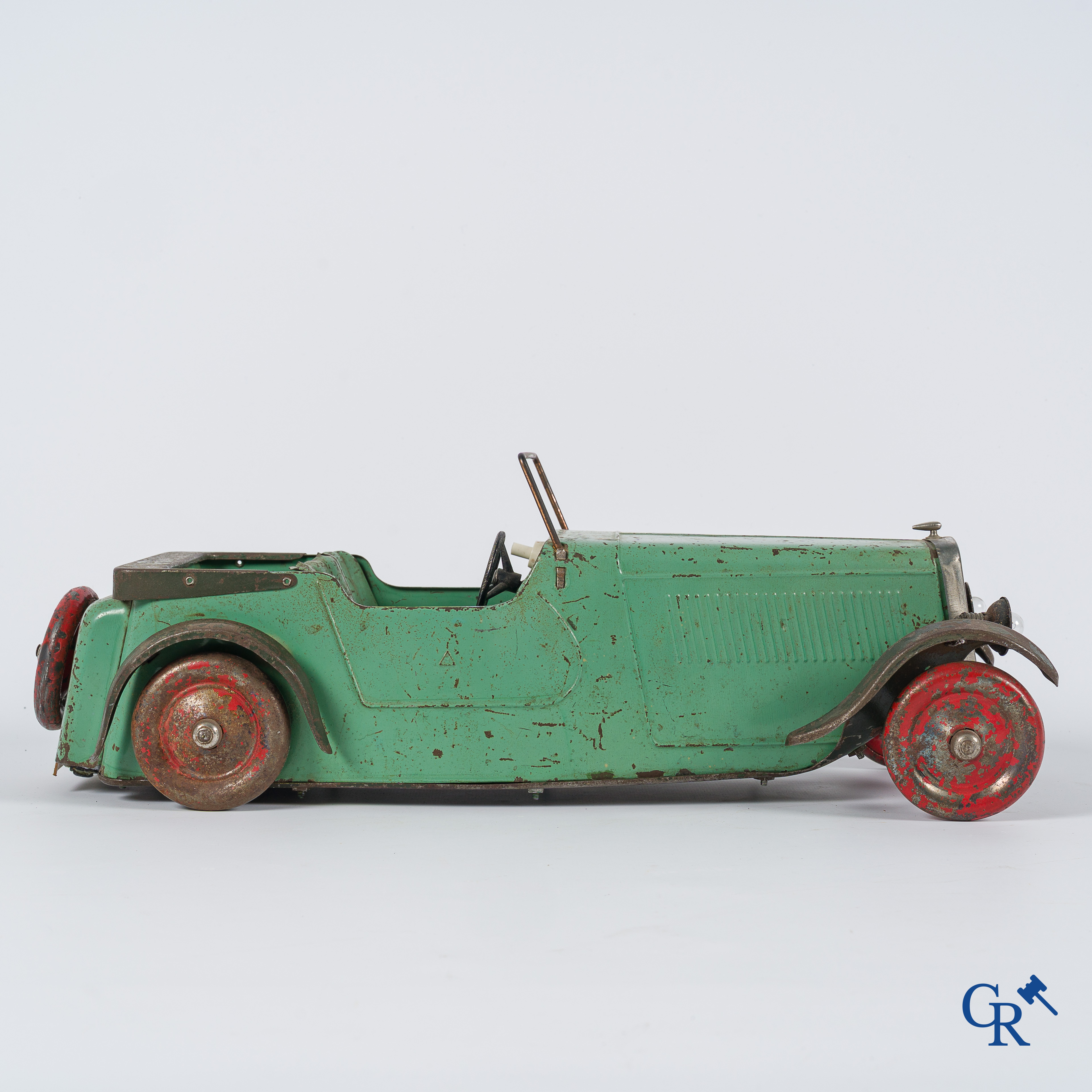 Oud speelgoed. Tri-ang Magic Sports car. MT4. Metaal met opwindmechanisme. Jaren '30.