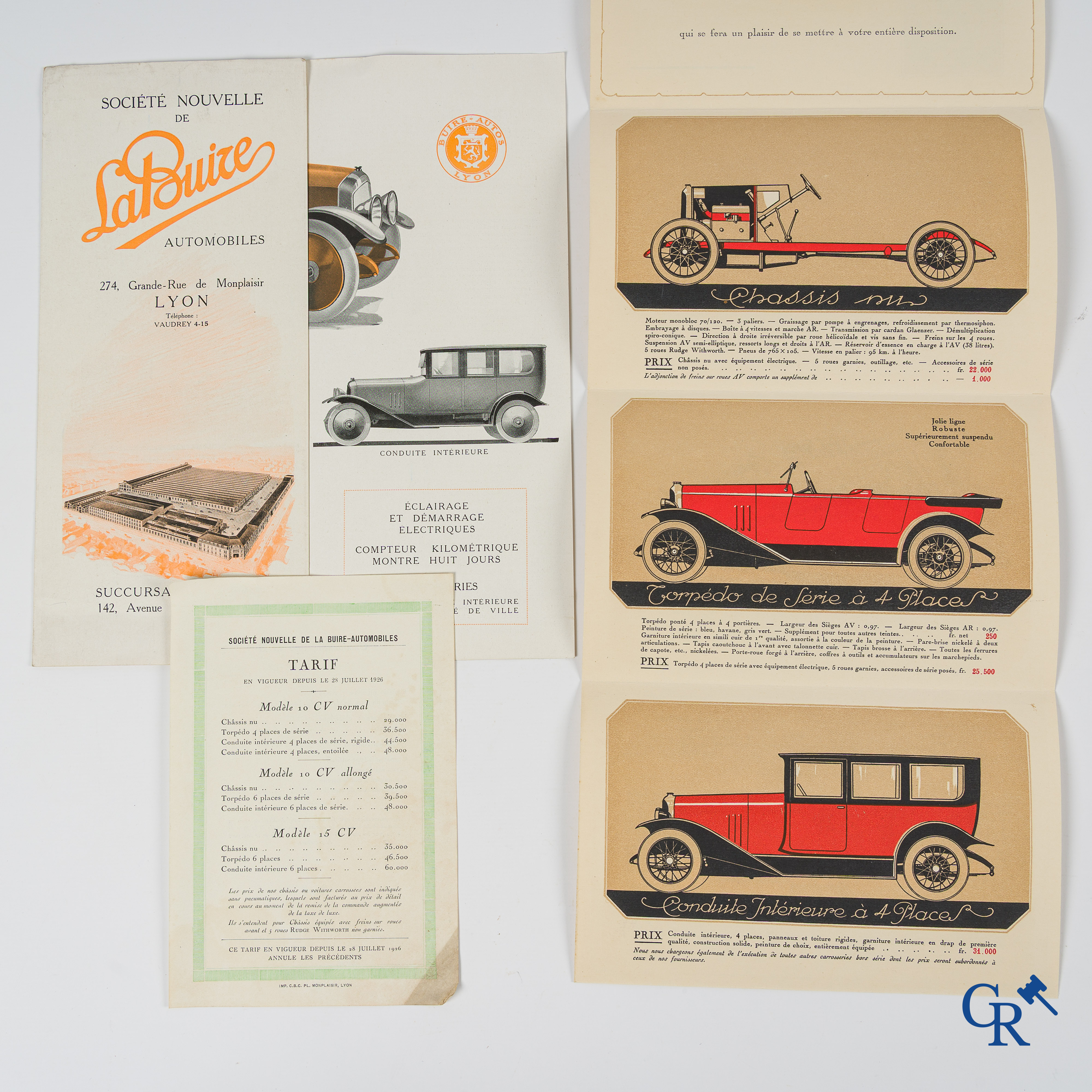 La Buire Automobiles, Uitzonderlijk opvouwbare publiciteitsenveloppe en een folder met prijslijst. 1924-1926.
