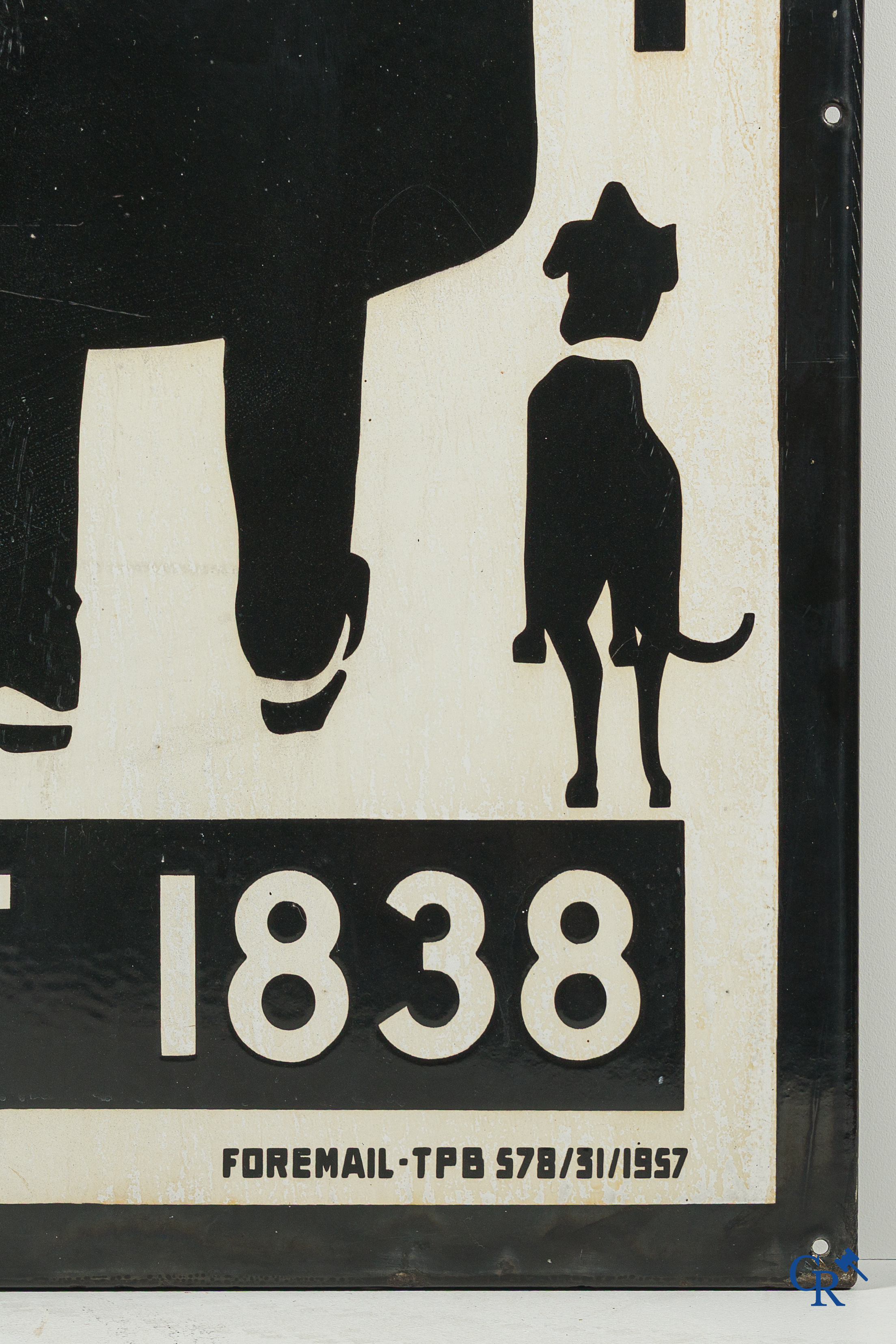 RVS, groot emaille reclamebord voor de Rotterdamse Verzekerings Sociëteit. Foremail TPB 578/31/1957.