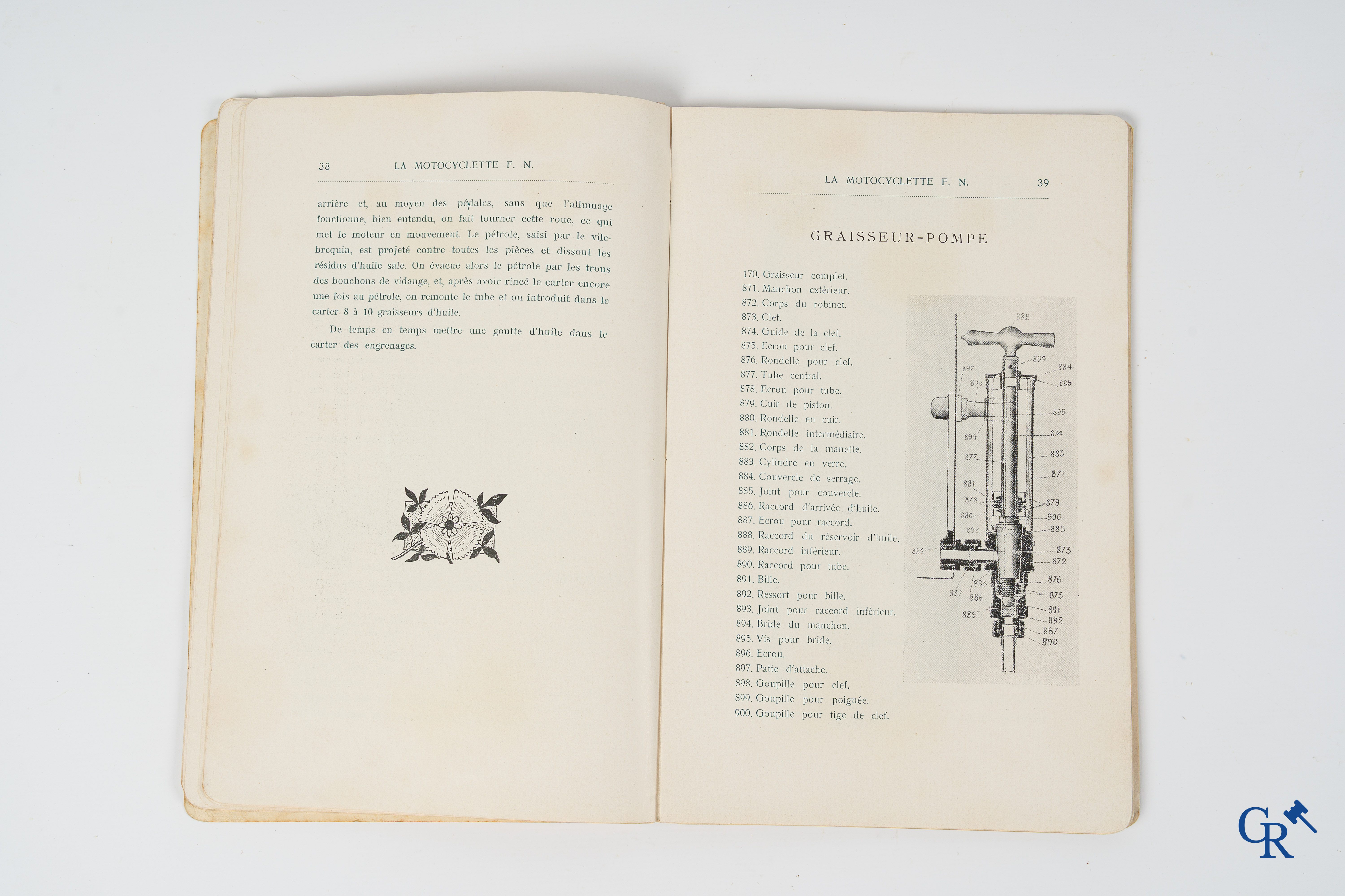 FN. Fabrique Nationale, Herstal-Luik. Originele onderhoudsboek voor de 4 cylinder motorfiets F.N., model 1907.