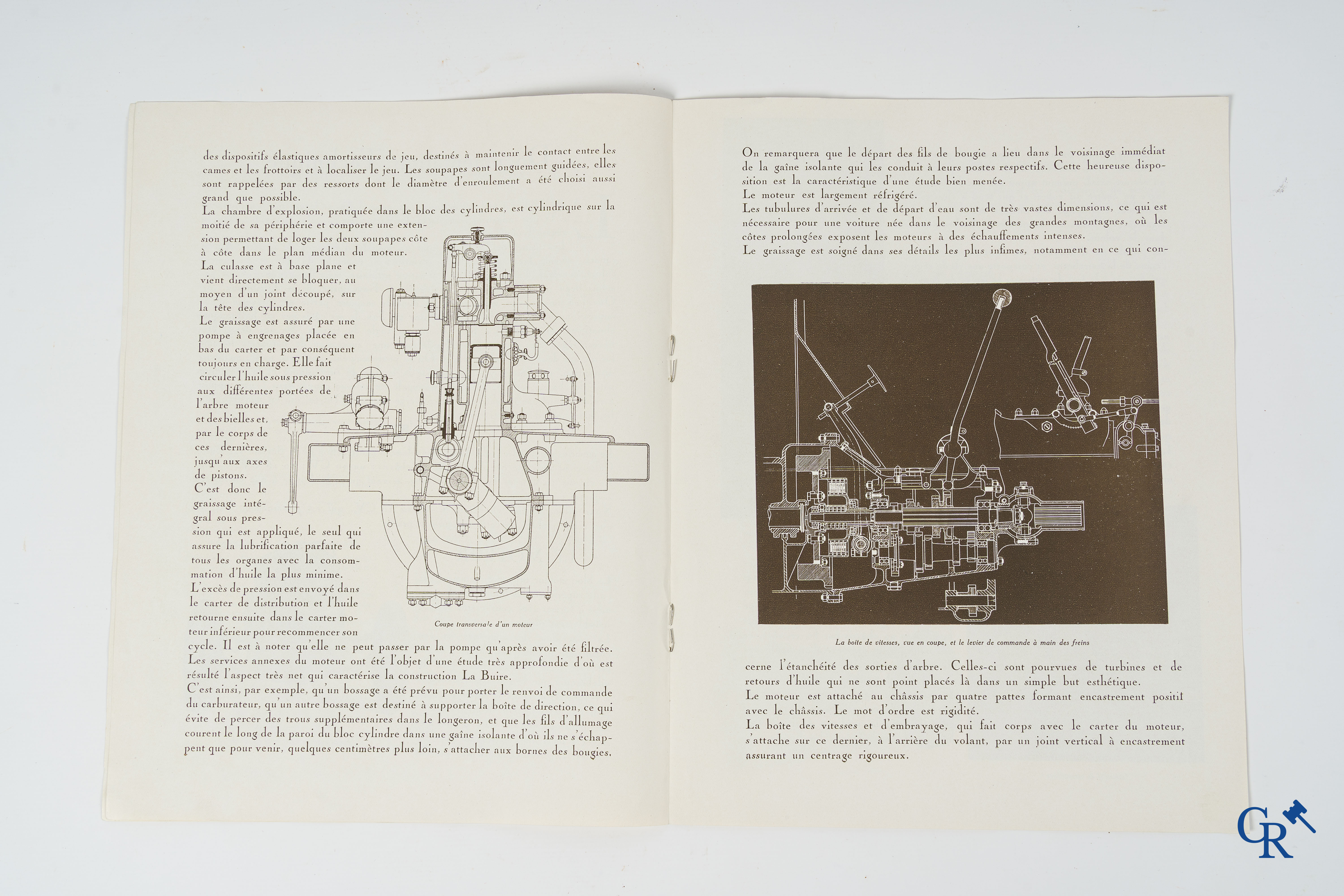 La Buire. Luxe publiciteitsfolder uit 1926 geïllustreerd door Géo Gaumet en 2 prijslijsten uit 1924 en 1926.