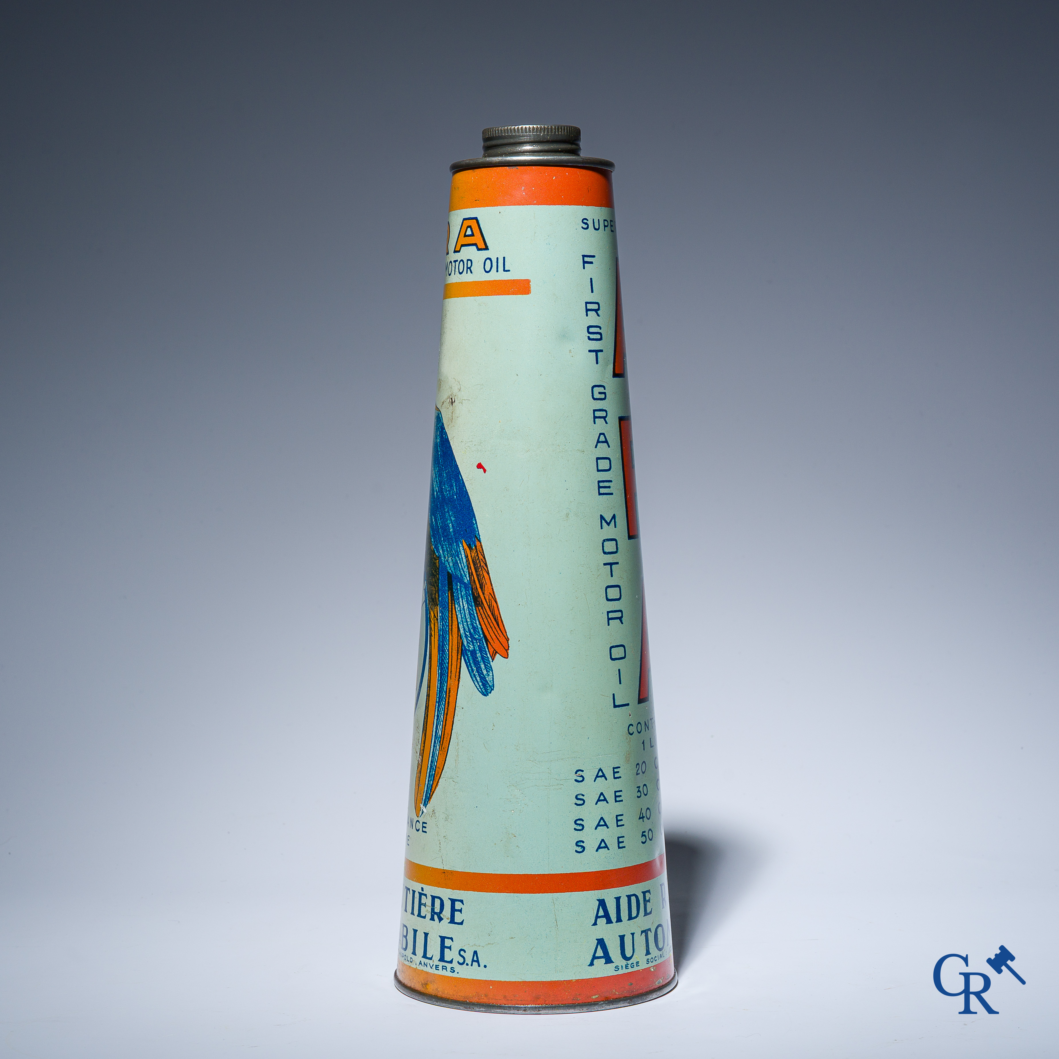 ARA. Aide Routière Automobile. Conisch olieblik, circa 1940. First grade motoroil. Ets. J.B. Gabriels Bruxelles.