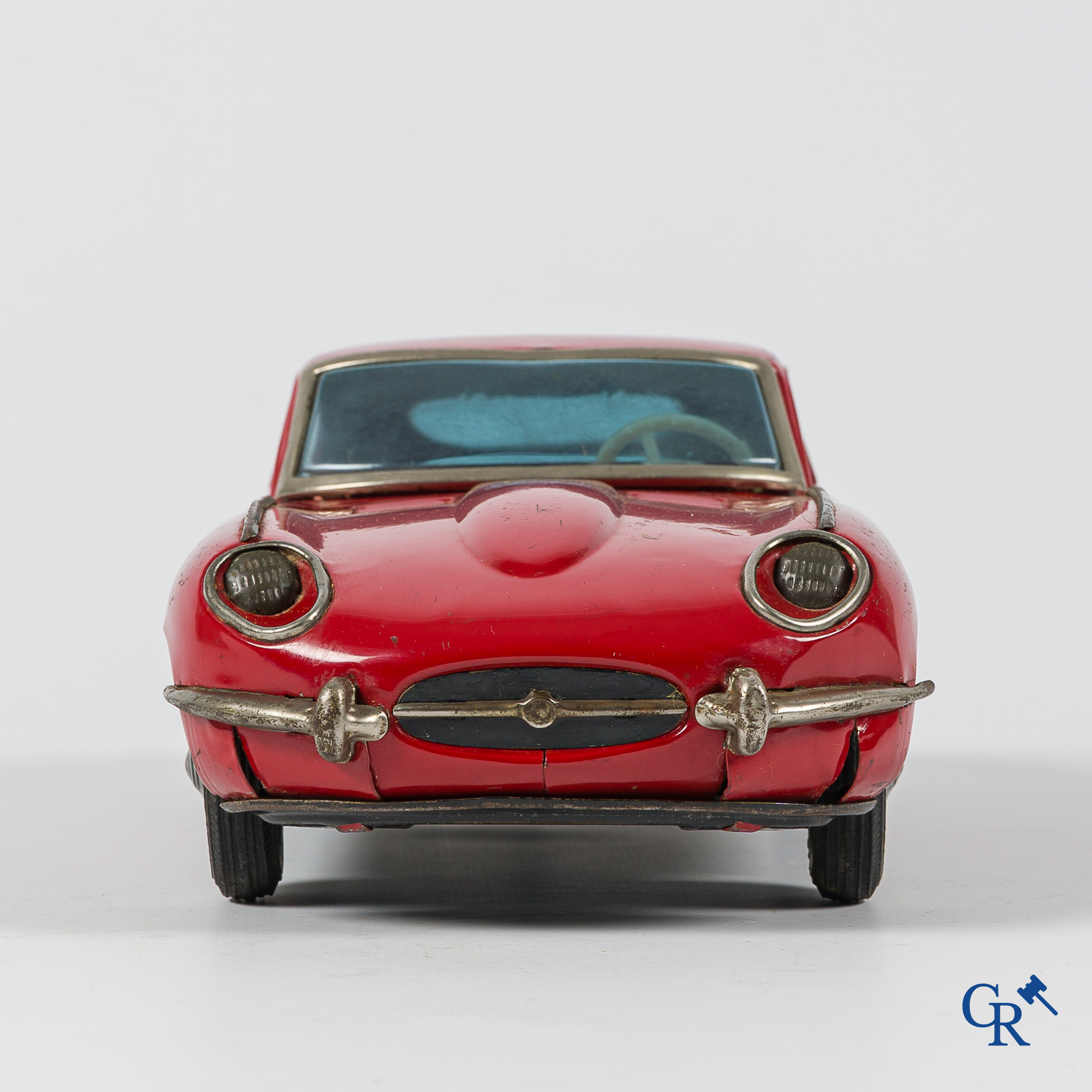 Nomura Toys, TN, made in Japan, Jaguar E-Type in blik met frictie aandrijving. Jaren '60.