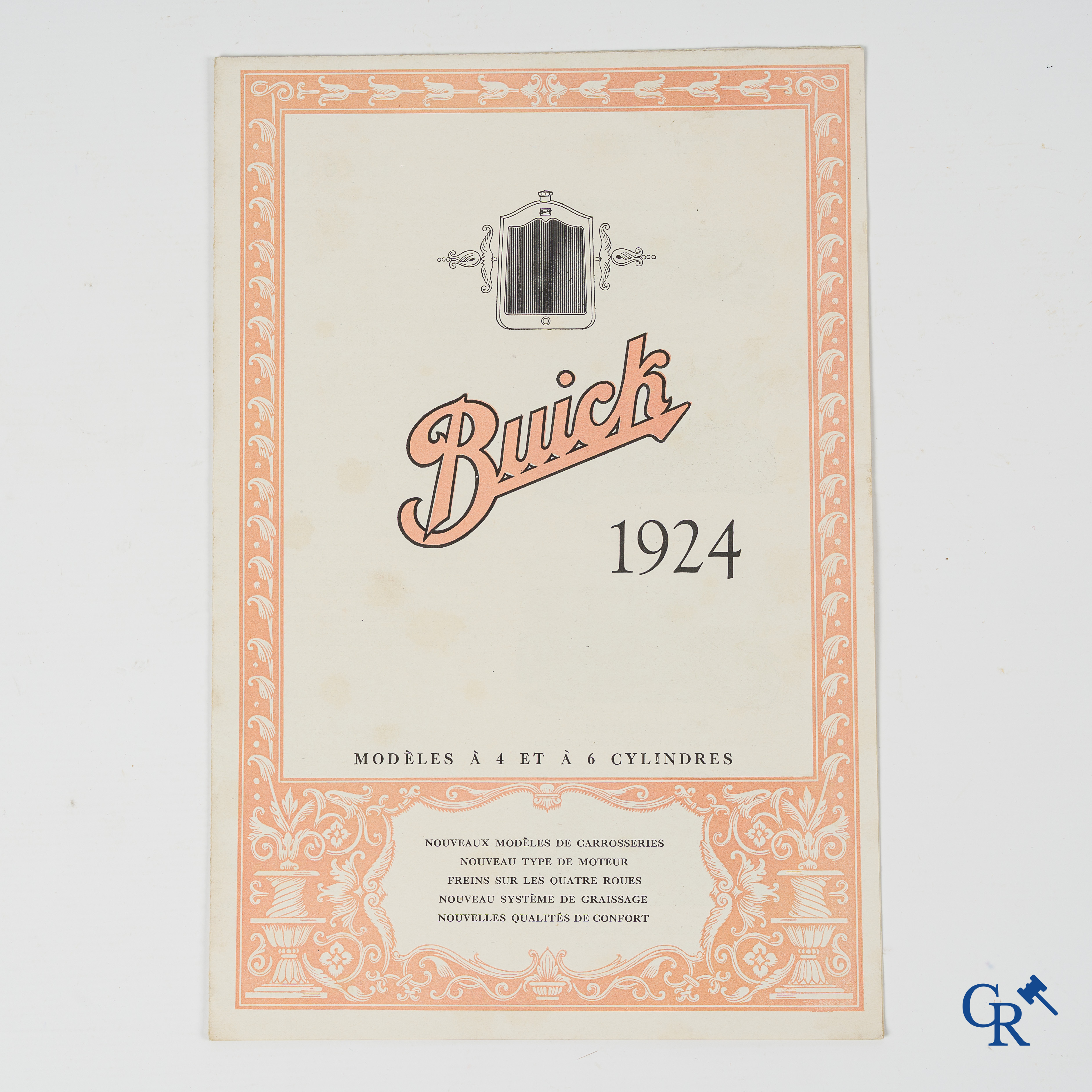 Buick. Luxueuse opvouwbare publiciteitsfolder uit 1924 voor de 4 en 6 cilinders van General Motors export Company.