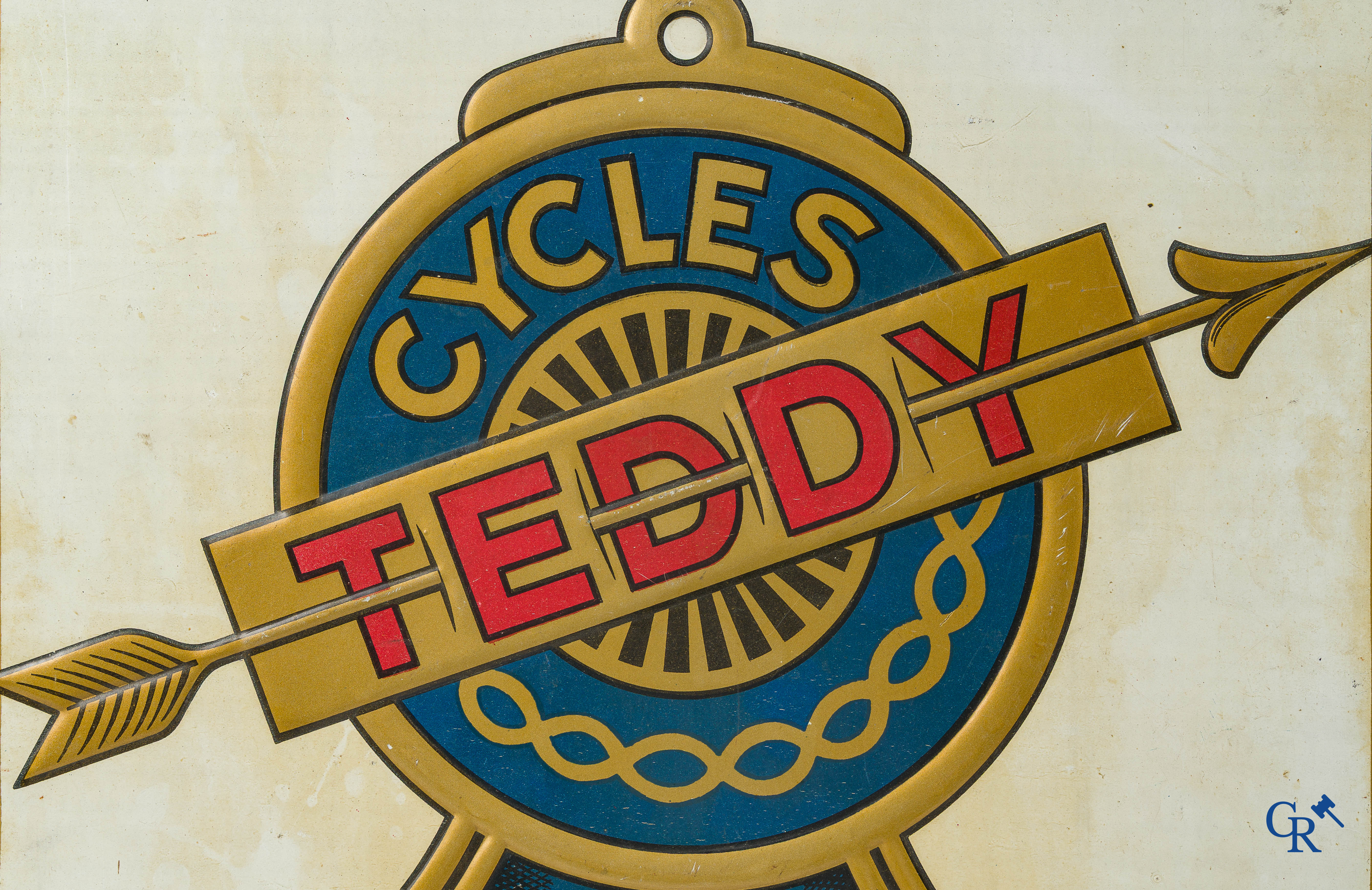 Cycles Teddy, Publiciteitsbord in beschilderd blik voor het Franse fietsenmerk Teddy. Circa 1910-1920.