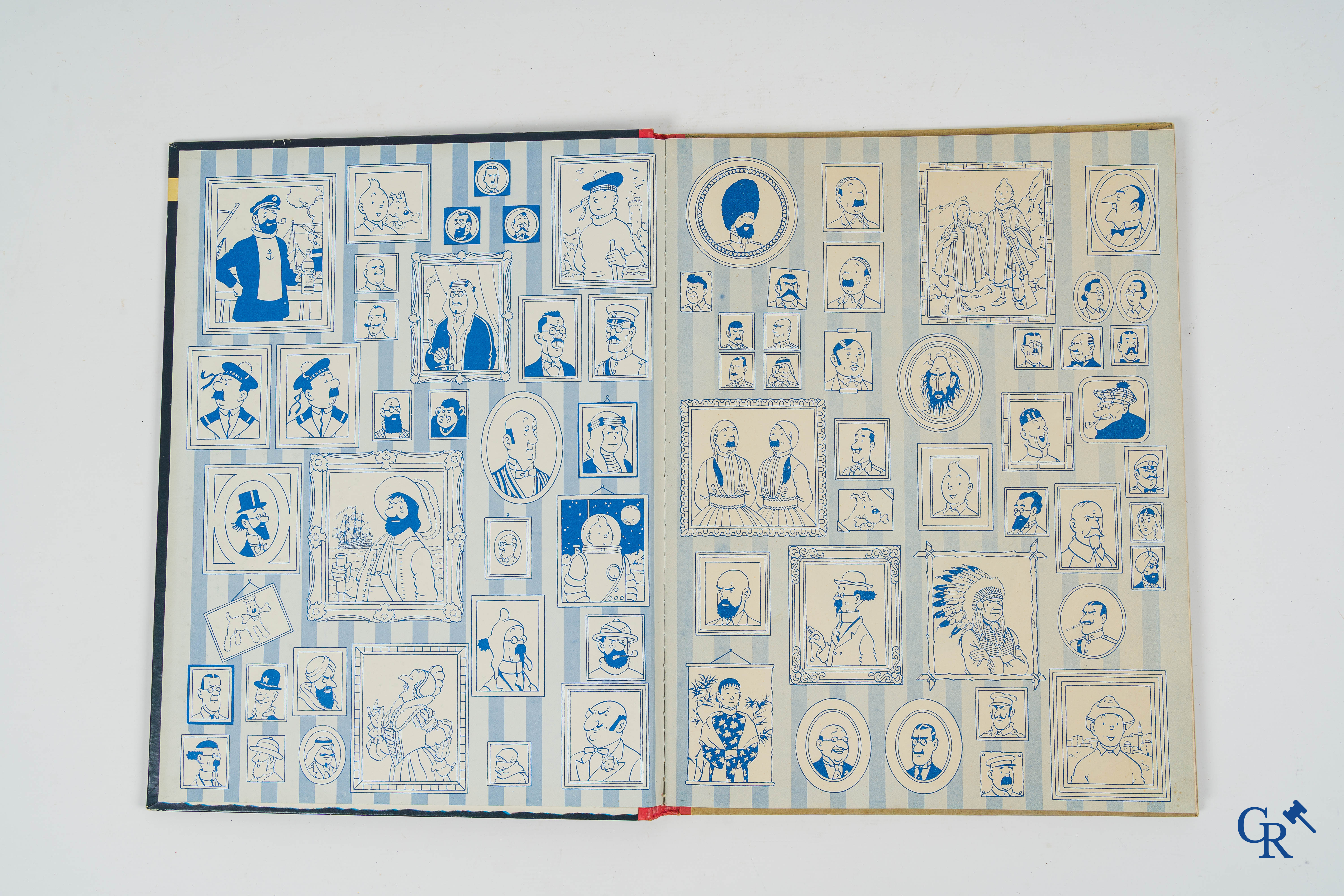Hergé. Les aventures de Tintin. Kuifje, 2 stripverhalen. "Coke en stock" en "On a marché sur la lune". Casterman.