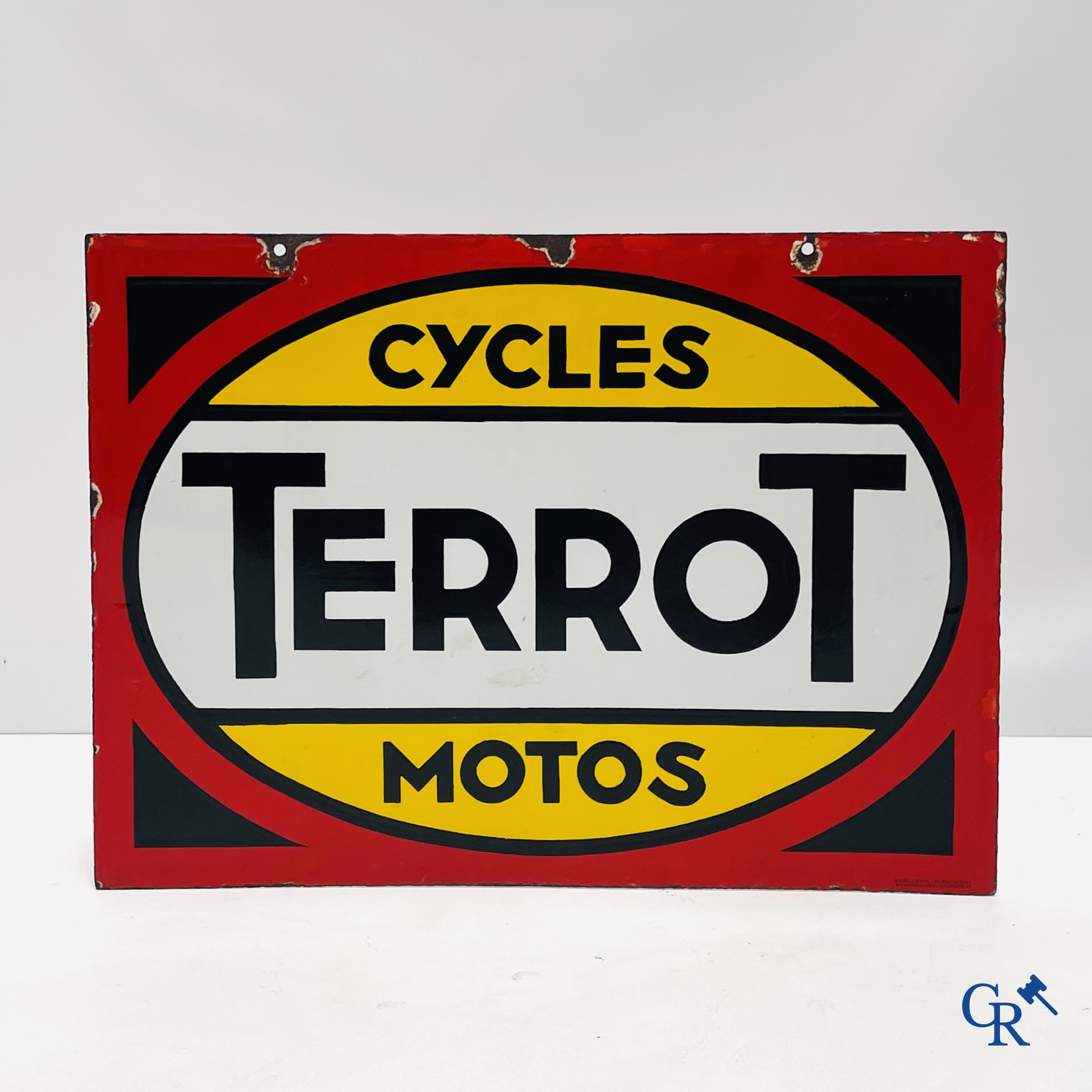 Terrot. Dubbelzijdig uithangbord voor fietsen en motorfietsen Terrot. Emaillerie Alsacienne. Jaren '20-'30.