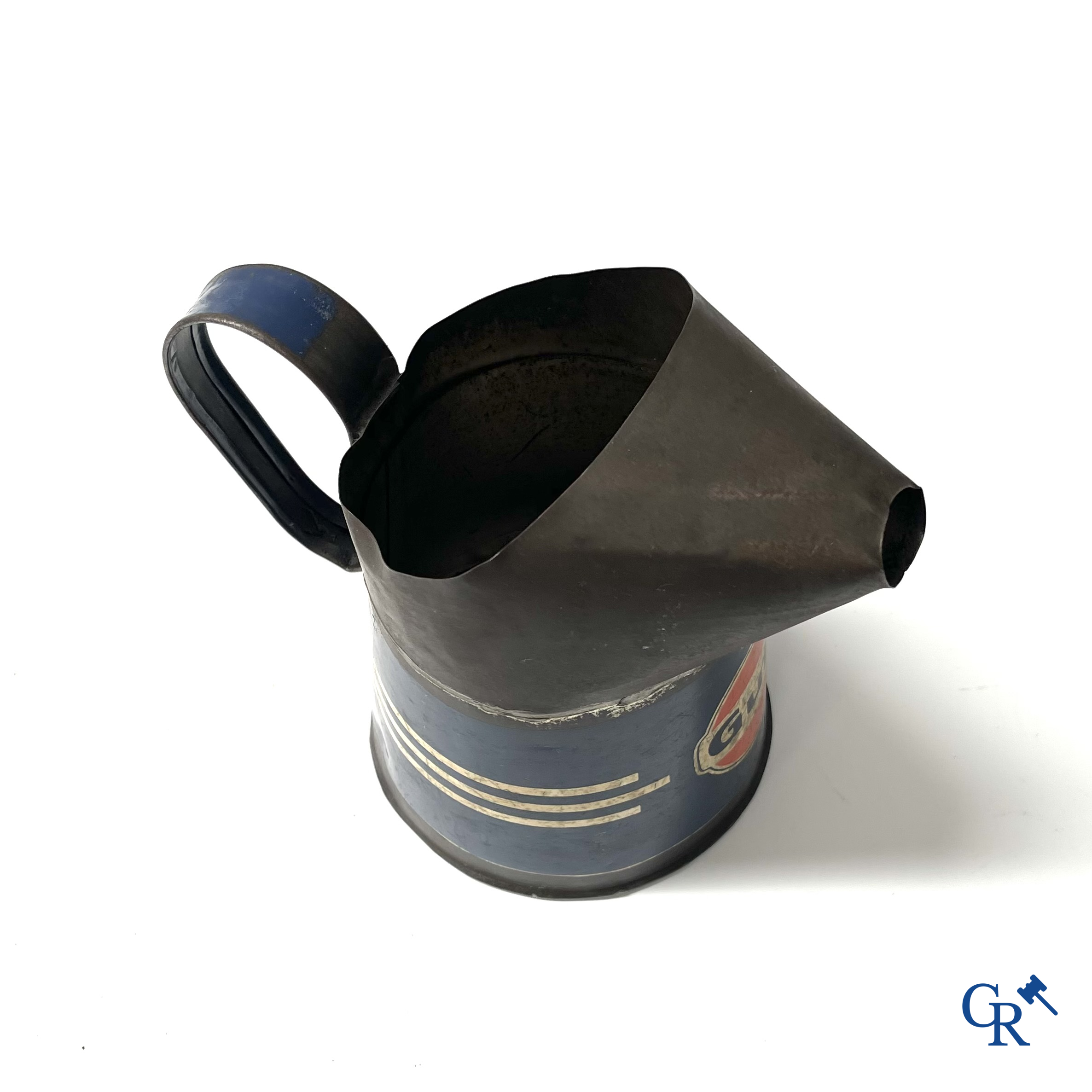 Automobilia. Gulf. Oliekan of schenkkan voor motorolie van Gulf. Jaren '40.