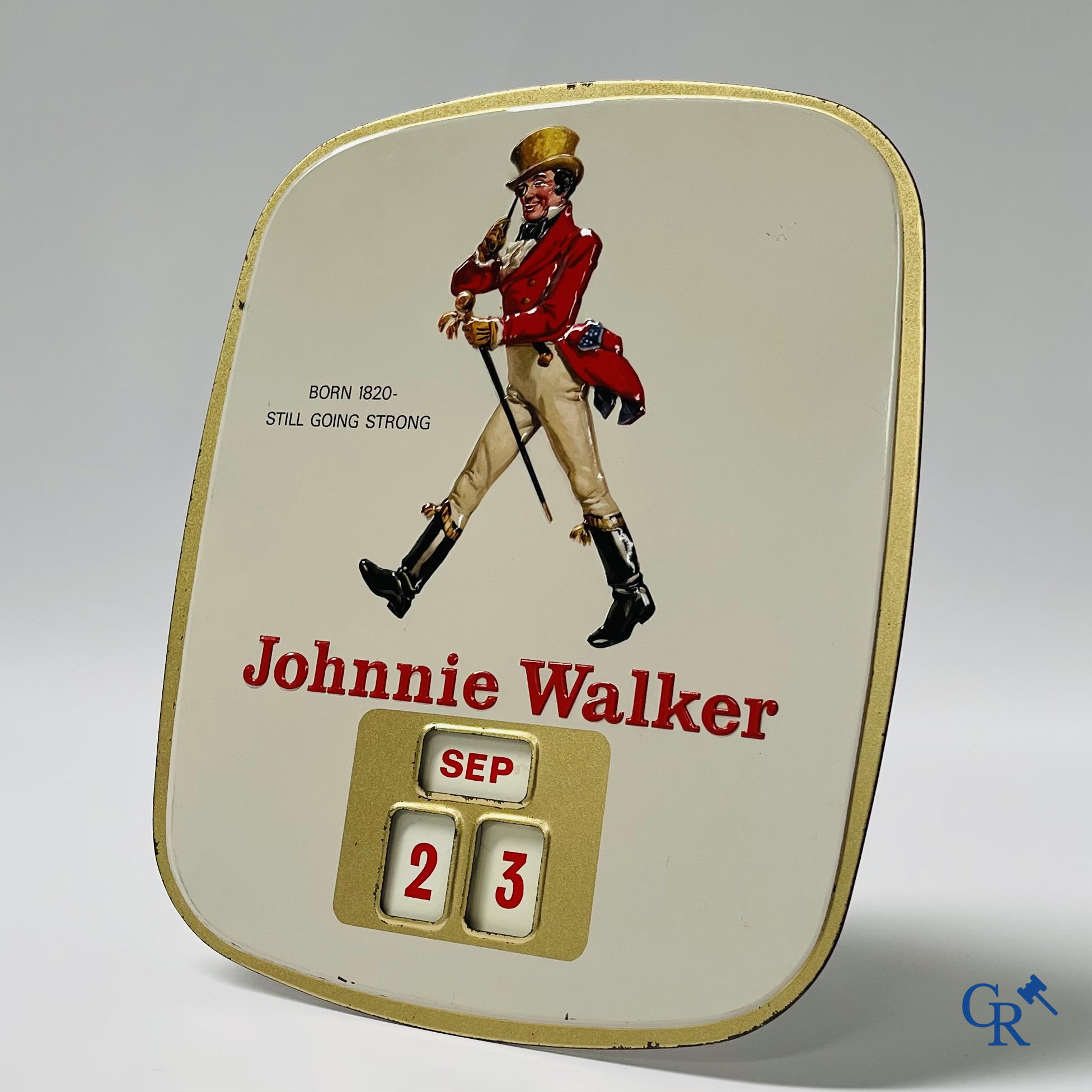Johnnie Walker, een publiciteits kalender in bedrukt blik. 50'er jaren.