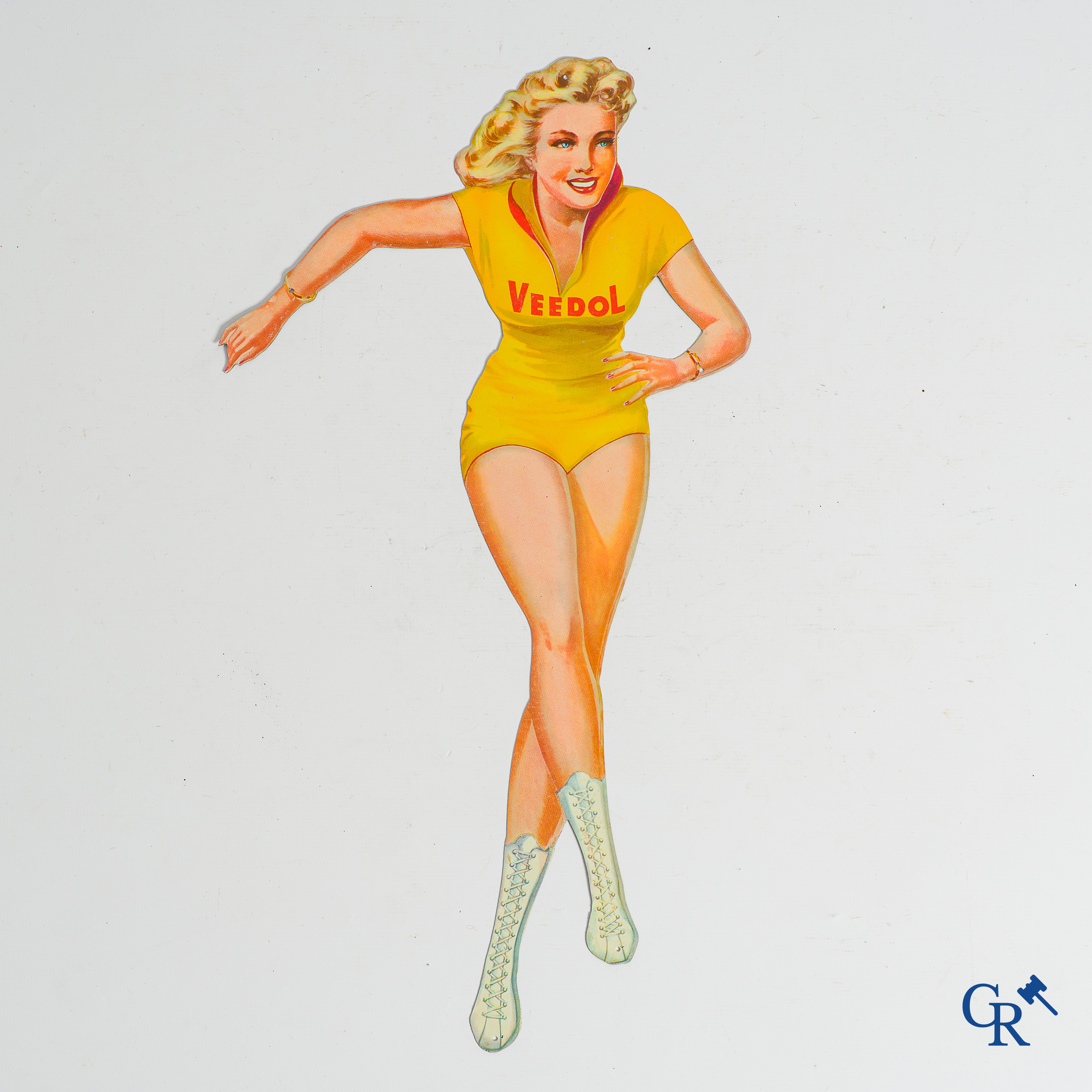 Veedol. Originele Pin up of "Ice Skating girl" in metaal. Publiciteit voor Veedol motor olie. Jaren '50-'60.
