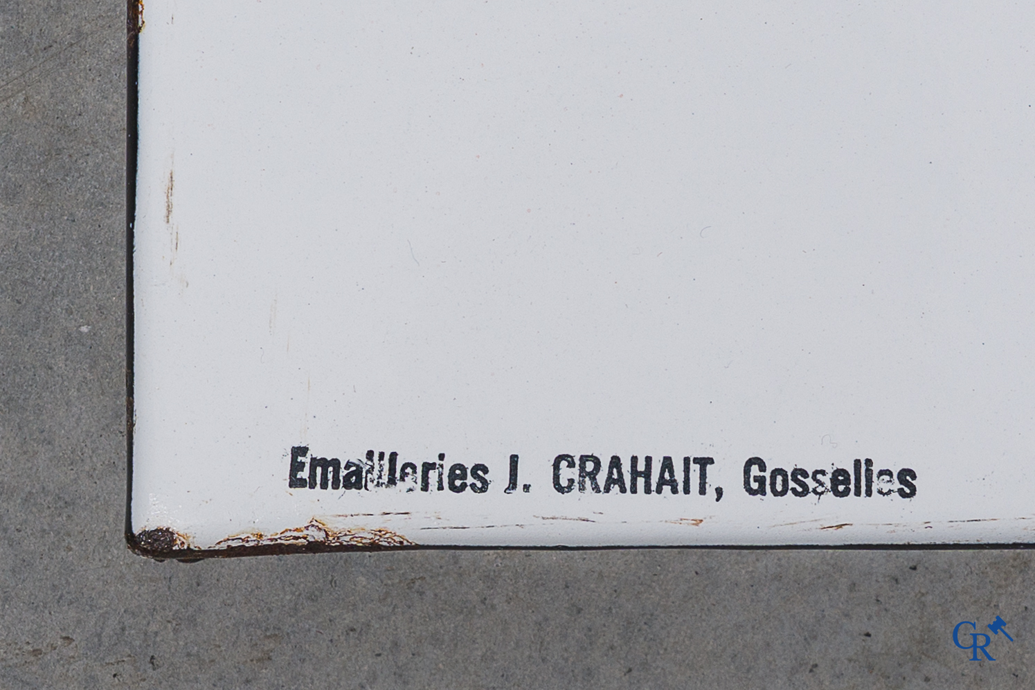 Renault Oliën. Reclamebord in emaille voor het aangeven van het oliepeil. Emailleries Crahait, 1955.
