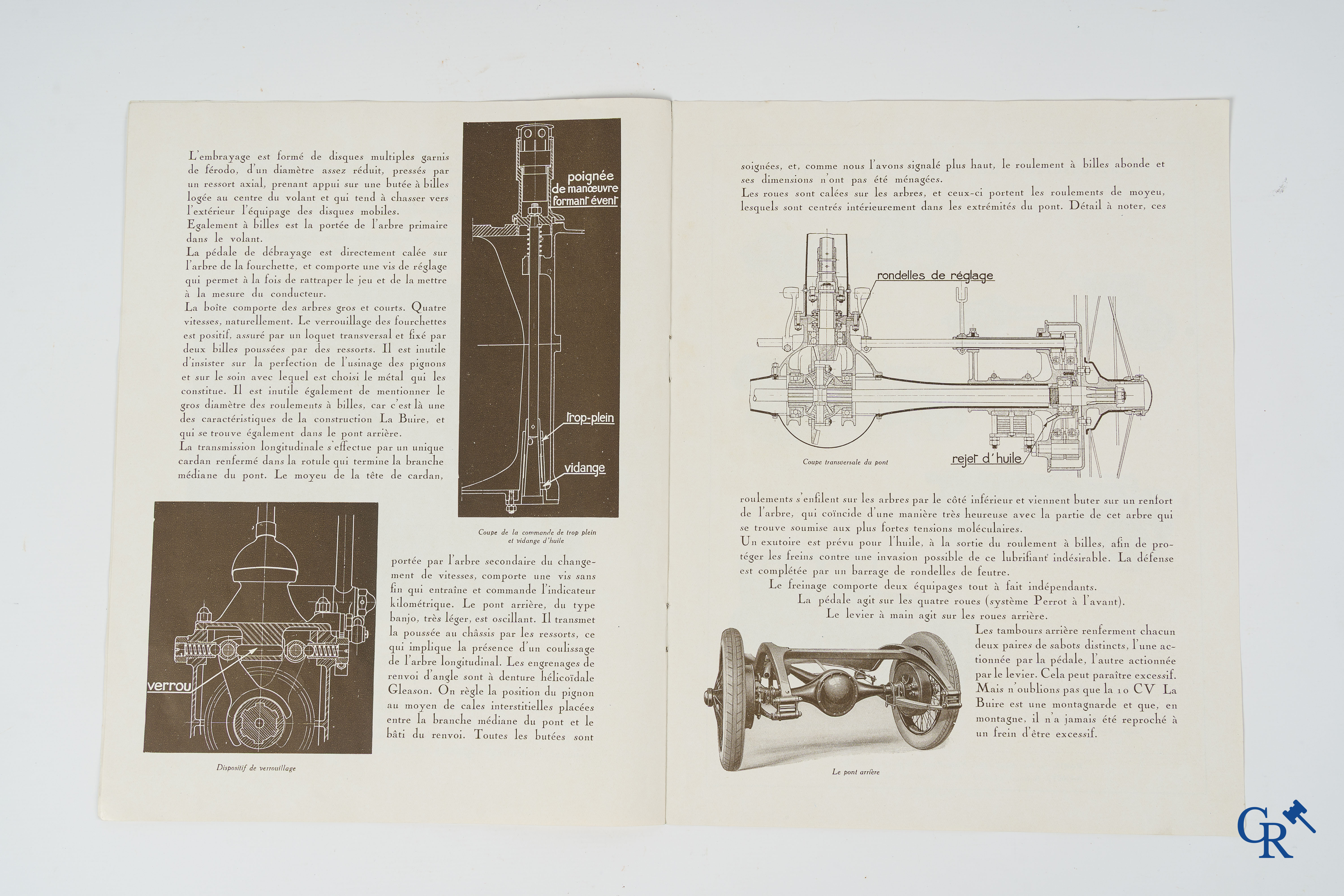 La Buire. Luxe publiciteitsfolder uit 1926 geïllustreerd door Géo Gaumet en 2 prijslijsten uit 1924 en 1926.