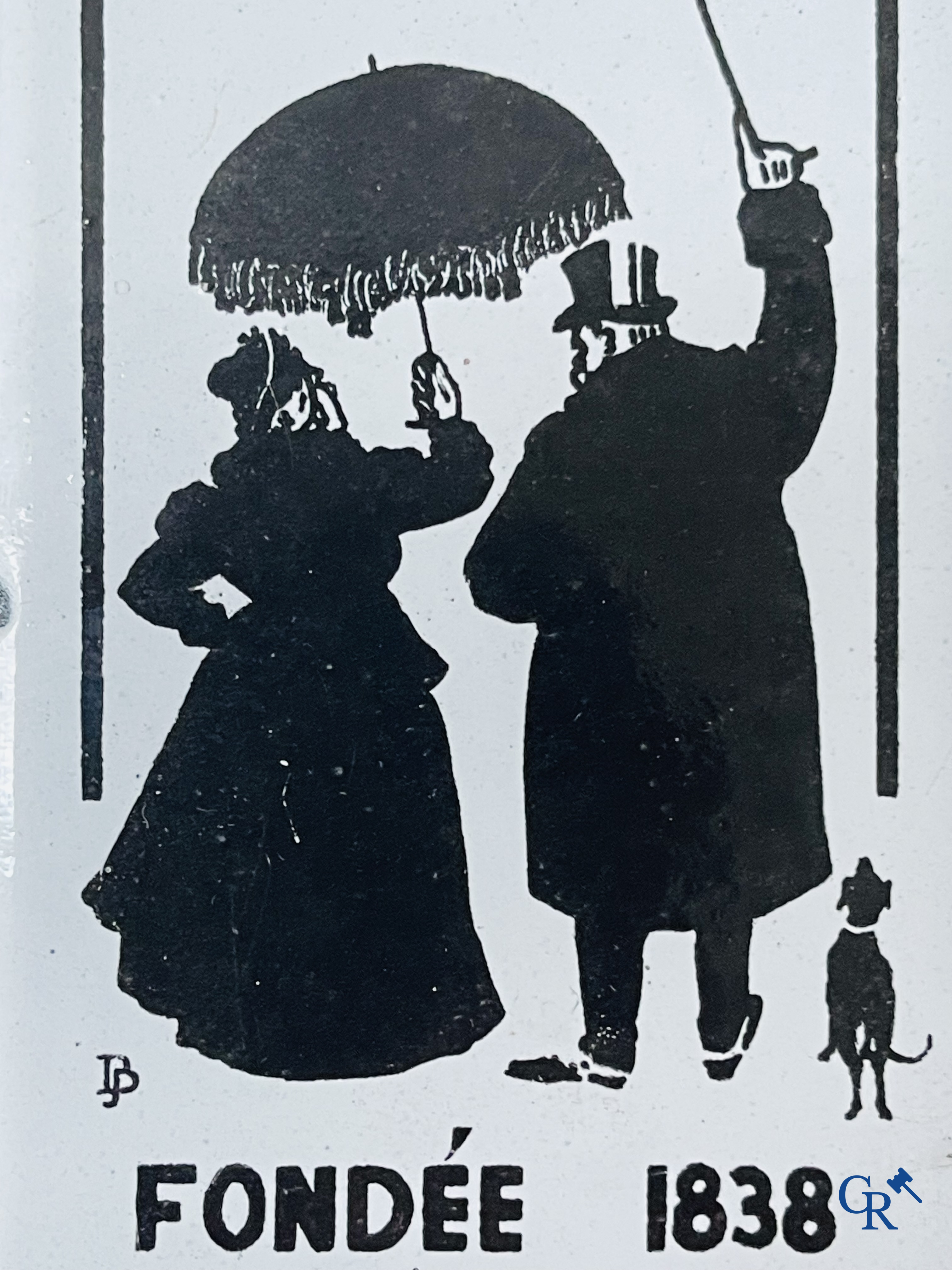 RVS, een emaille deurpost naar een ontwerp van Tjeerd Bottema. Emaillerie Koekelberg 1949.