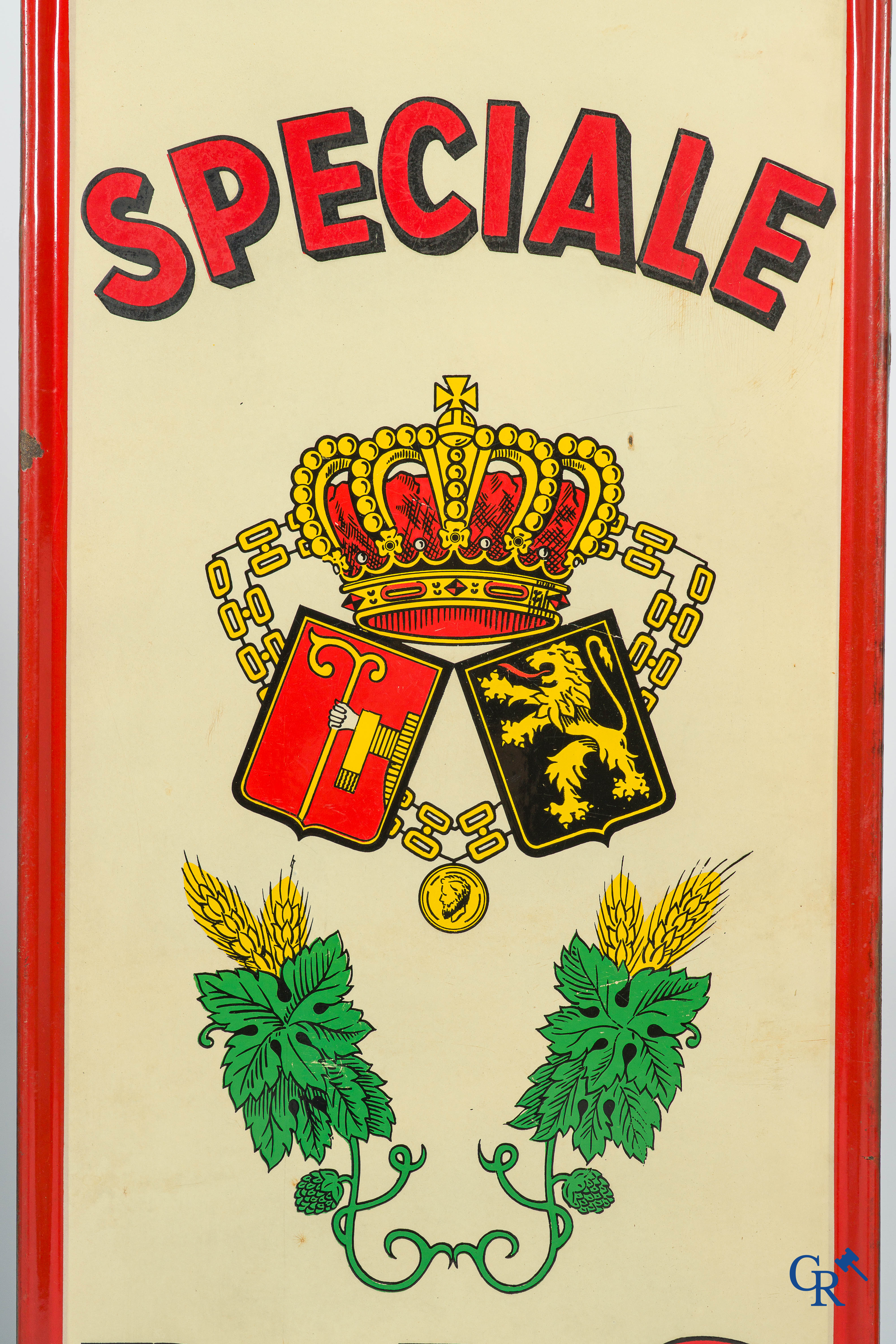 Speciale Das. Emaille reclamebord uit 1954 voor de Brouwerij van Hougaerde. Emaillerie Koekelberg.