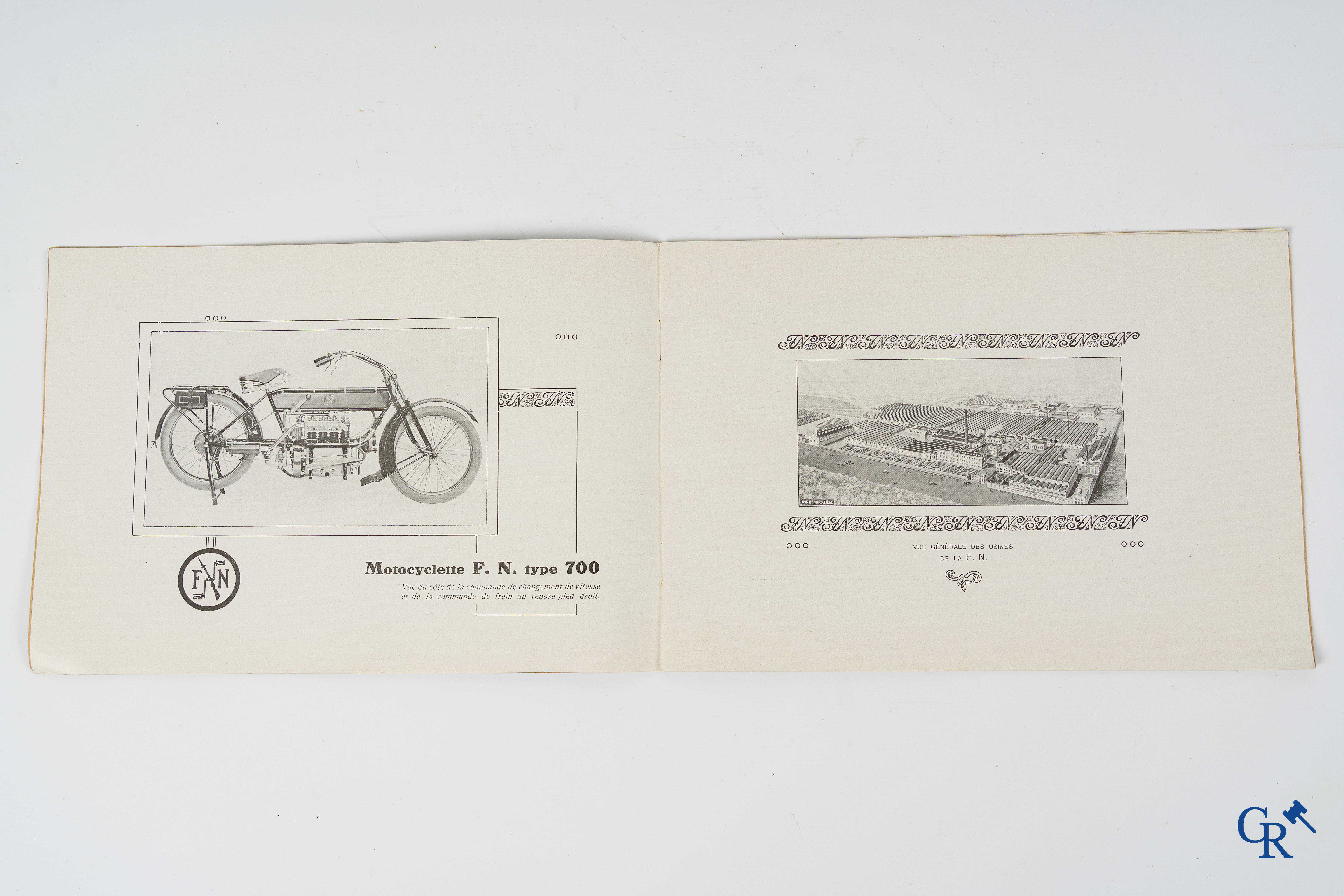 FN. Fabrique Nationale, Herstal Liège. Zeldzame originele publiciteitsfolder voor de motorfiets FN Type 700.