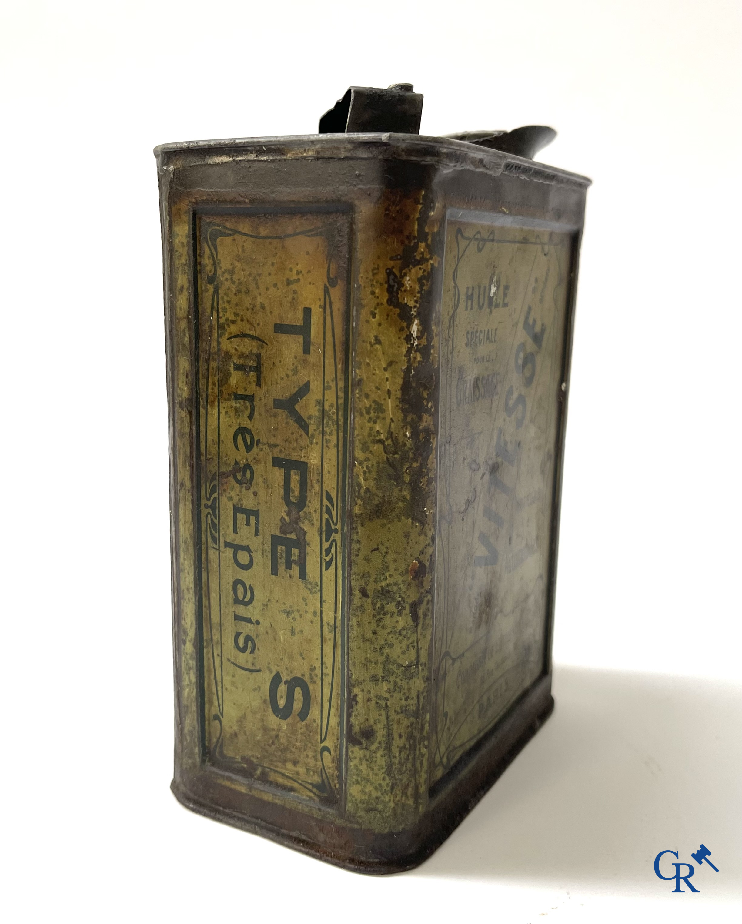 Automobilia. 3 vroege olieblikken voor motorolie. Huile Renault, Huile CIP Motrix, Huile Vitesse. Circa 1920.