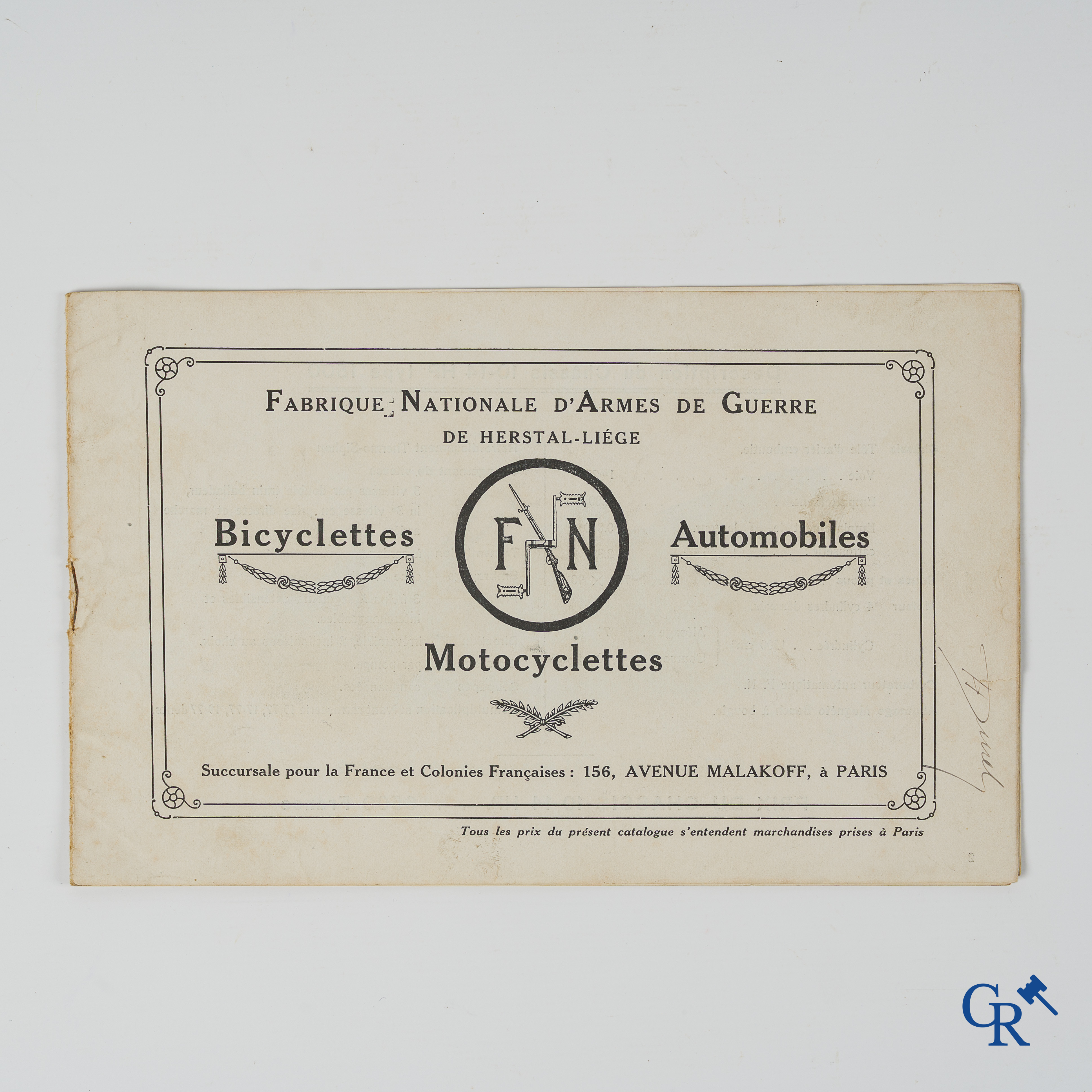 FN. Fabrique Nationale, Publiciteitsfolder voor fietsen, motorfietsen en auto's van F.N. Circa 1910.