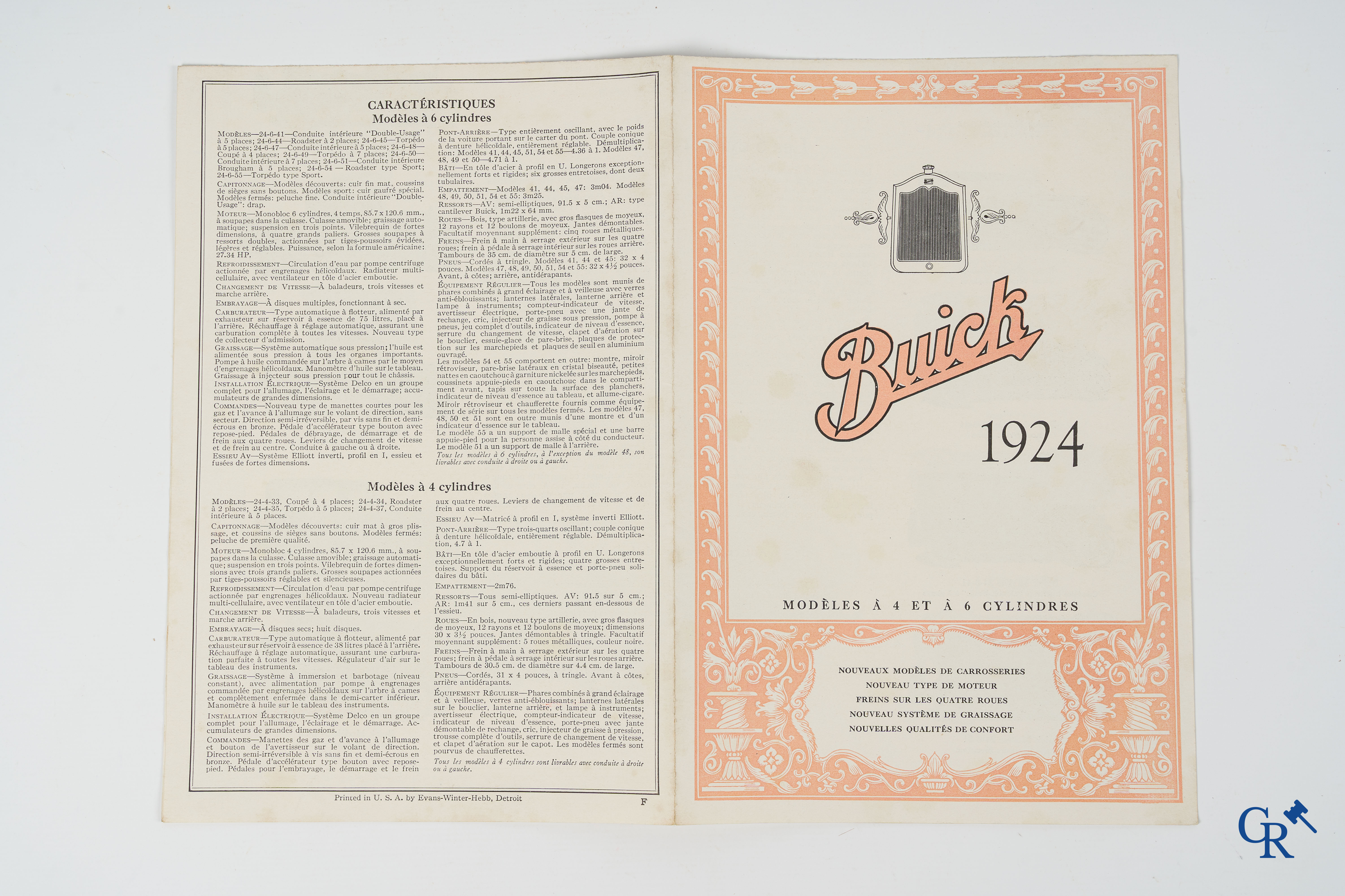 Buick. Luxueuse opvouwbare publiciteitsfolder uit 1924 voor de 4 en 6 cilinders van General Motors export Company.