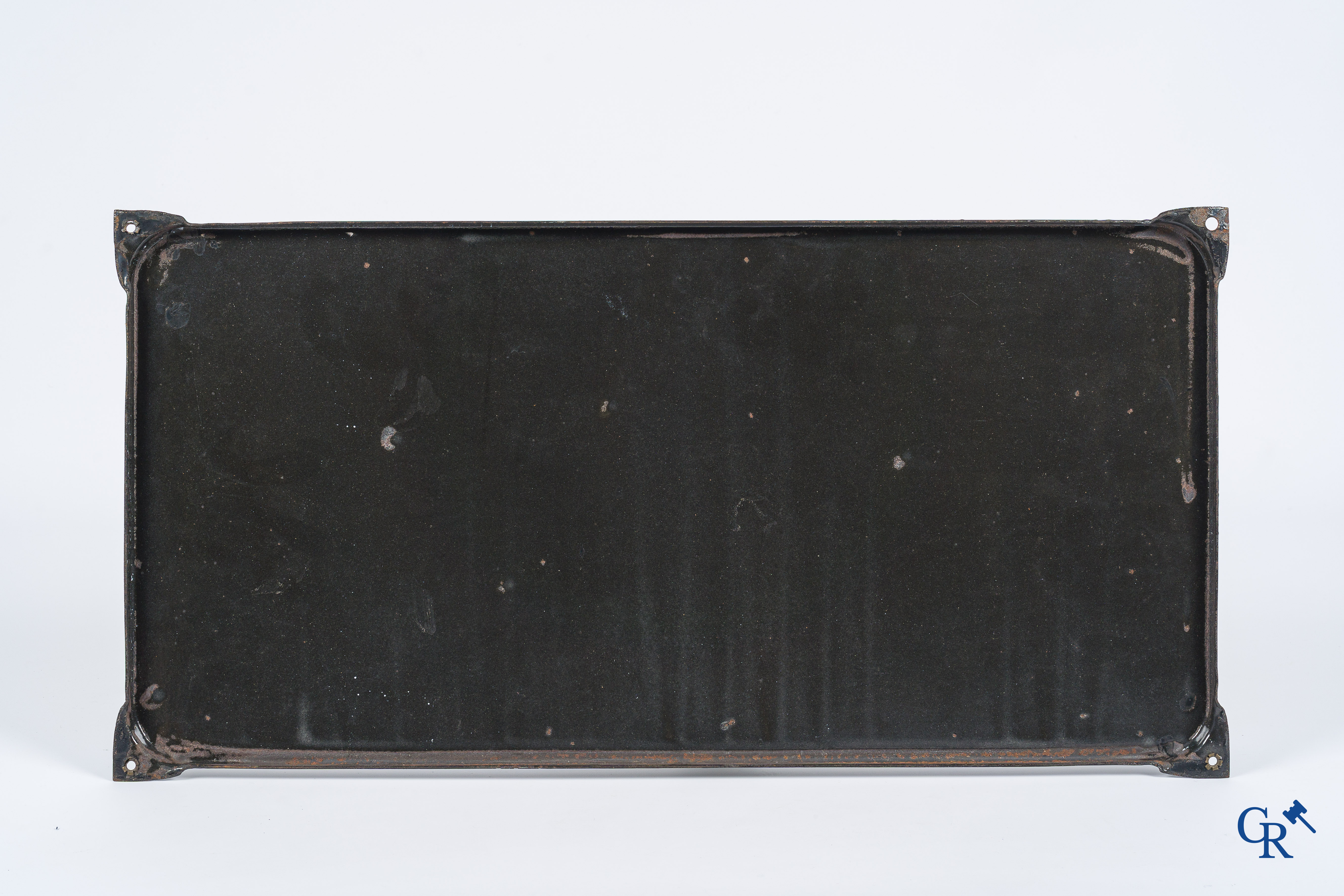 Emaille reclamebord voor de tabaksfabriek 't Haantje van de familie Borreman-Mally te Aalst. Emaillerie Belge, 1956.