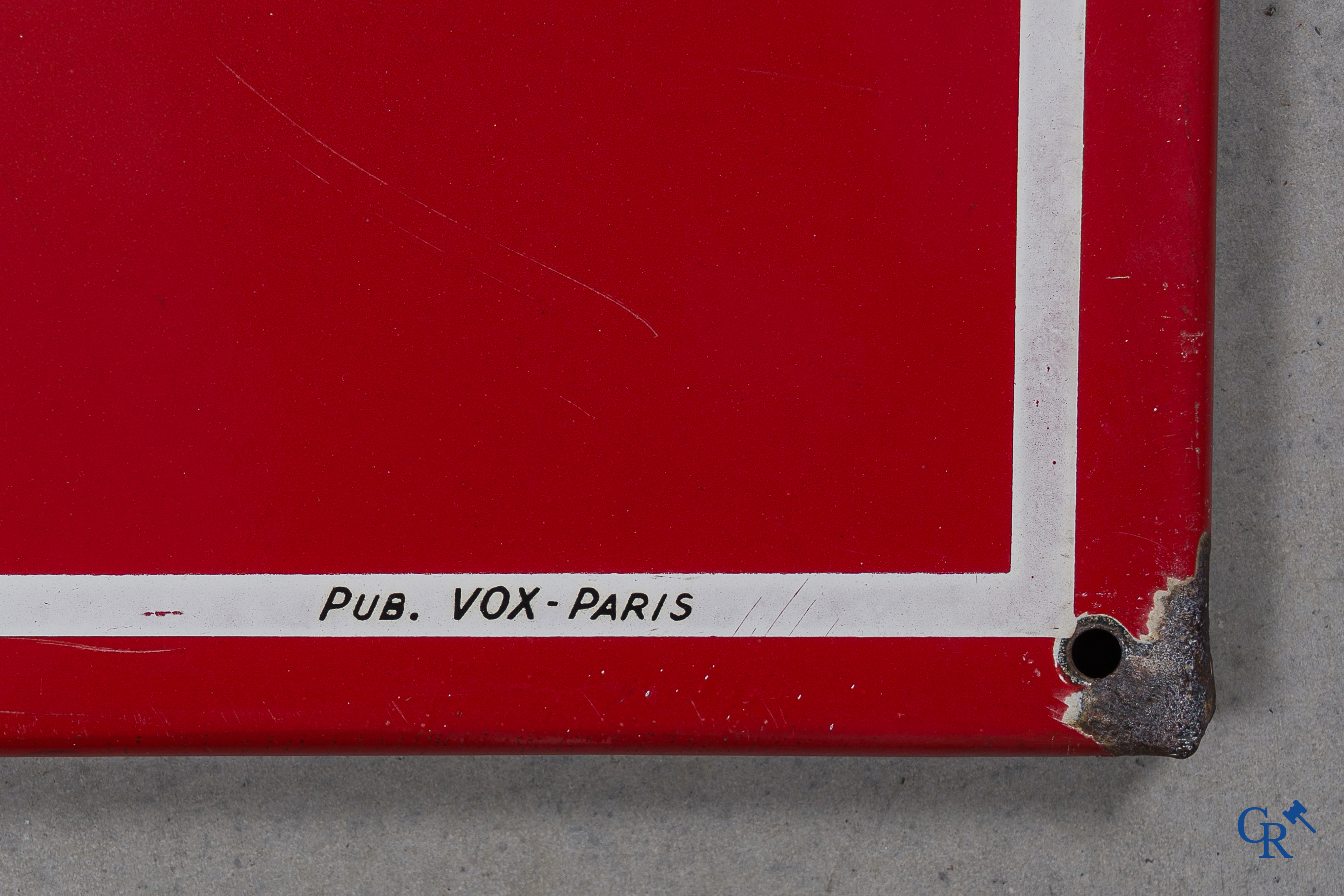 Antar, L'huile de France. Emaille reclamebord voor de auto oliën van het Franse merk Antar. Jaren '50.
