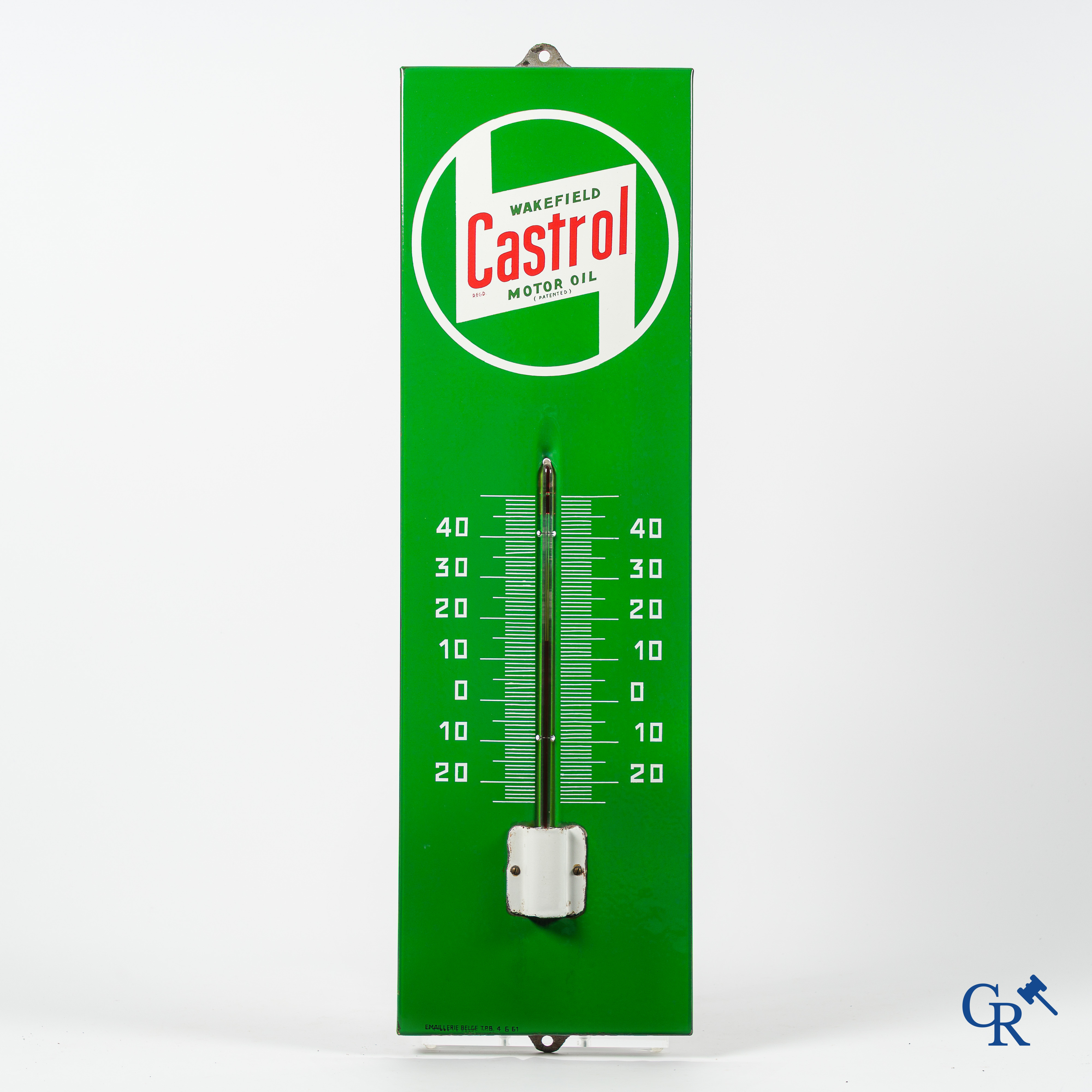 Castrol Motor Oil. Emaille reclamebord met ingewerkte thermometer voor Castrol motorolie. 1961.