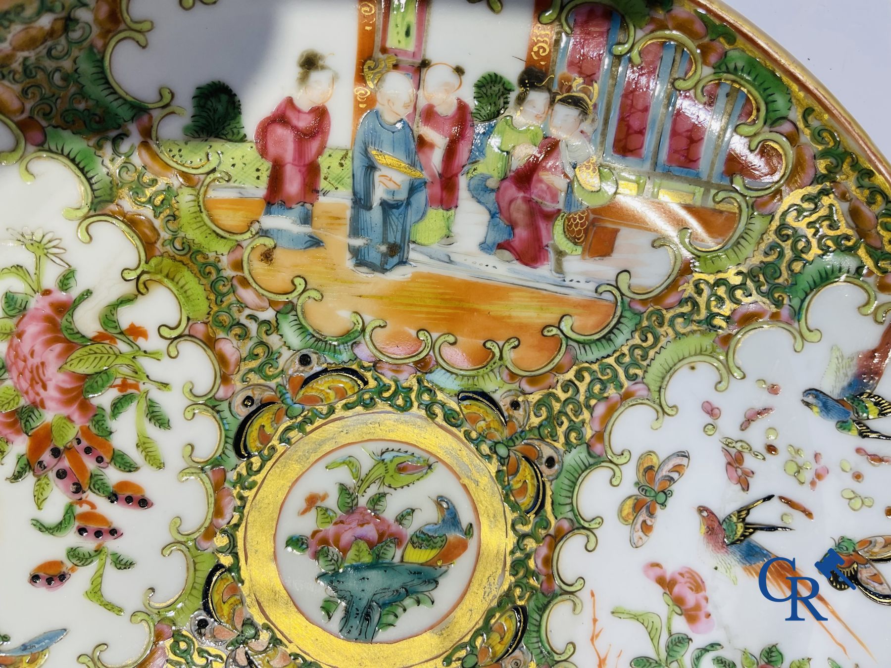 Porcelaine chinoise: 16 pièces de porcelaine chinoise XVIIIème et XIXème.